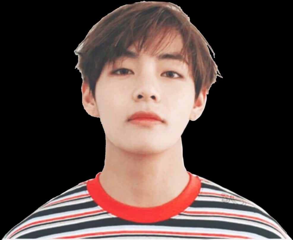 BTS 桌布 壁紙 — 一位棕色頭髮、眼神平靜的年輕男子，身穿紅白黑條紋襯衫，背景為黑色。