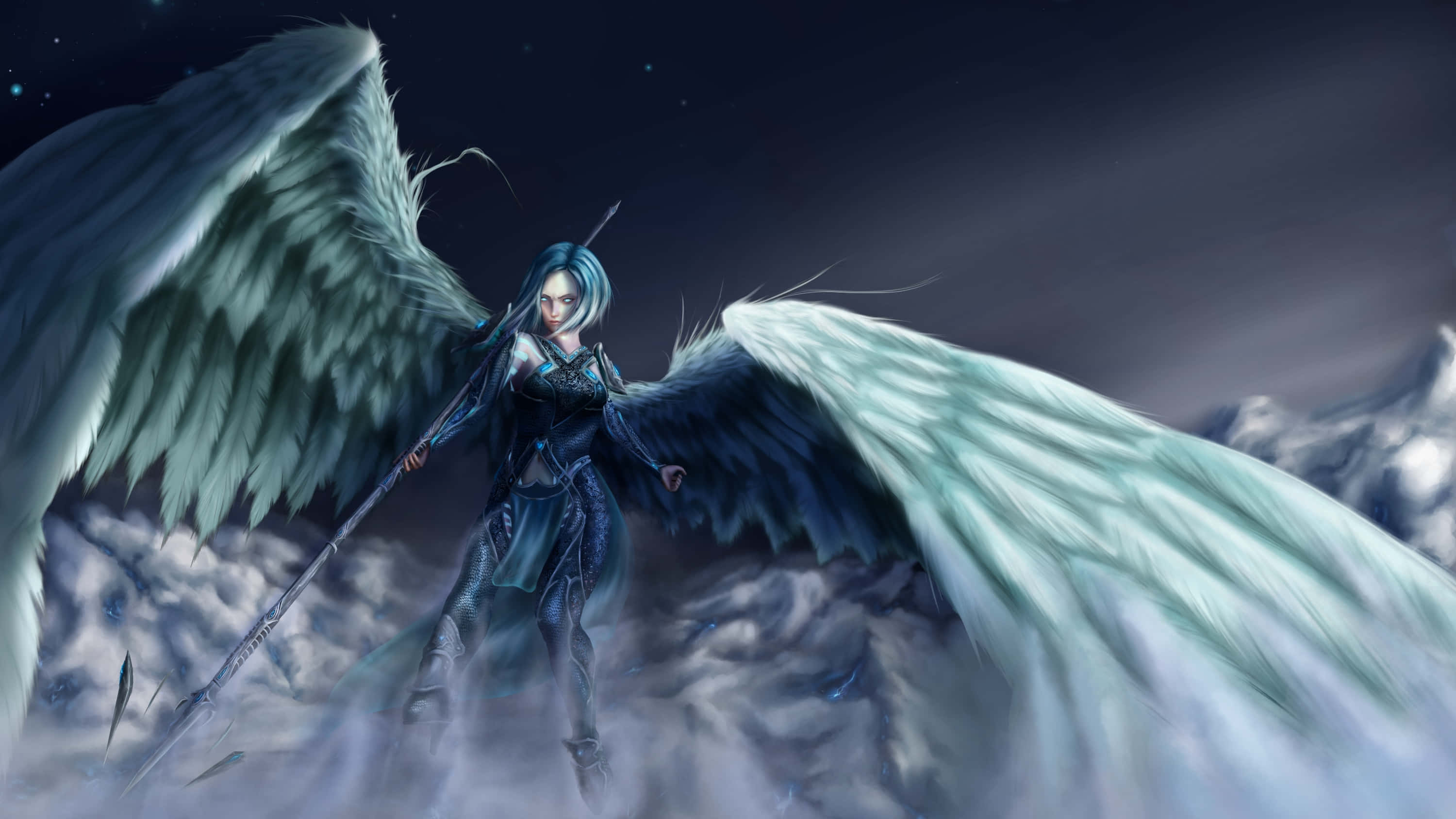 Angelic 桌布 壁紙 — 一位深色翅膀、藍色頭髮的天使戰士站在暴風雲上，在星空下持著長矛。