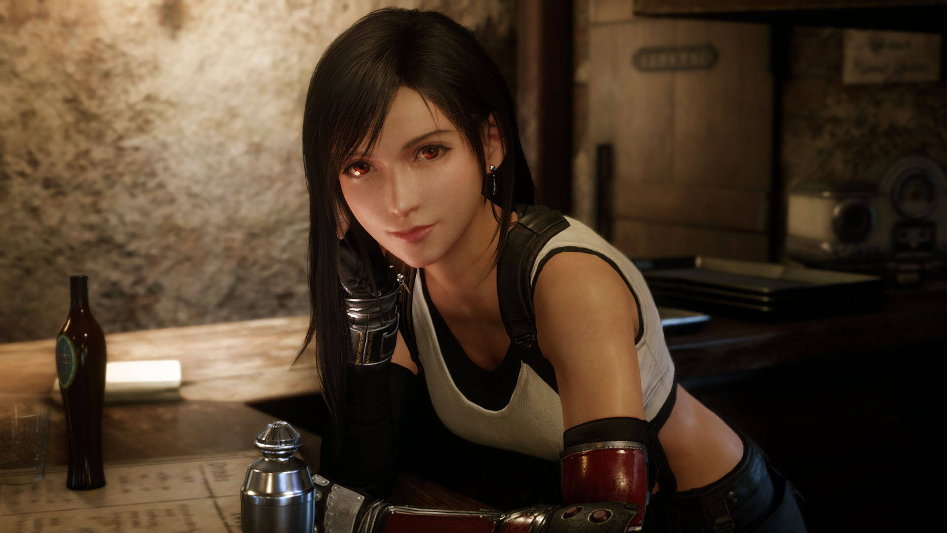 Ff7 桌布 壁紙 — 一位深色頭髮、紅色眼睛的女性電子遊戲角色，在燈光昏暗的小酒館中俯身靠在木製吧檯上。
