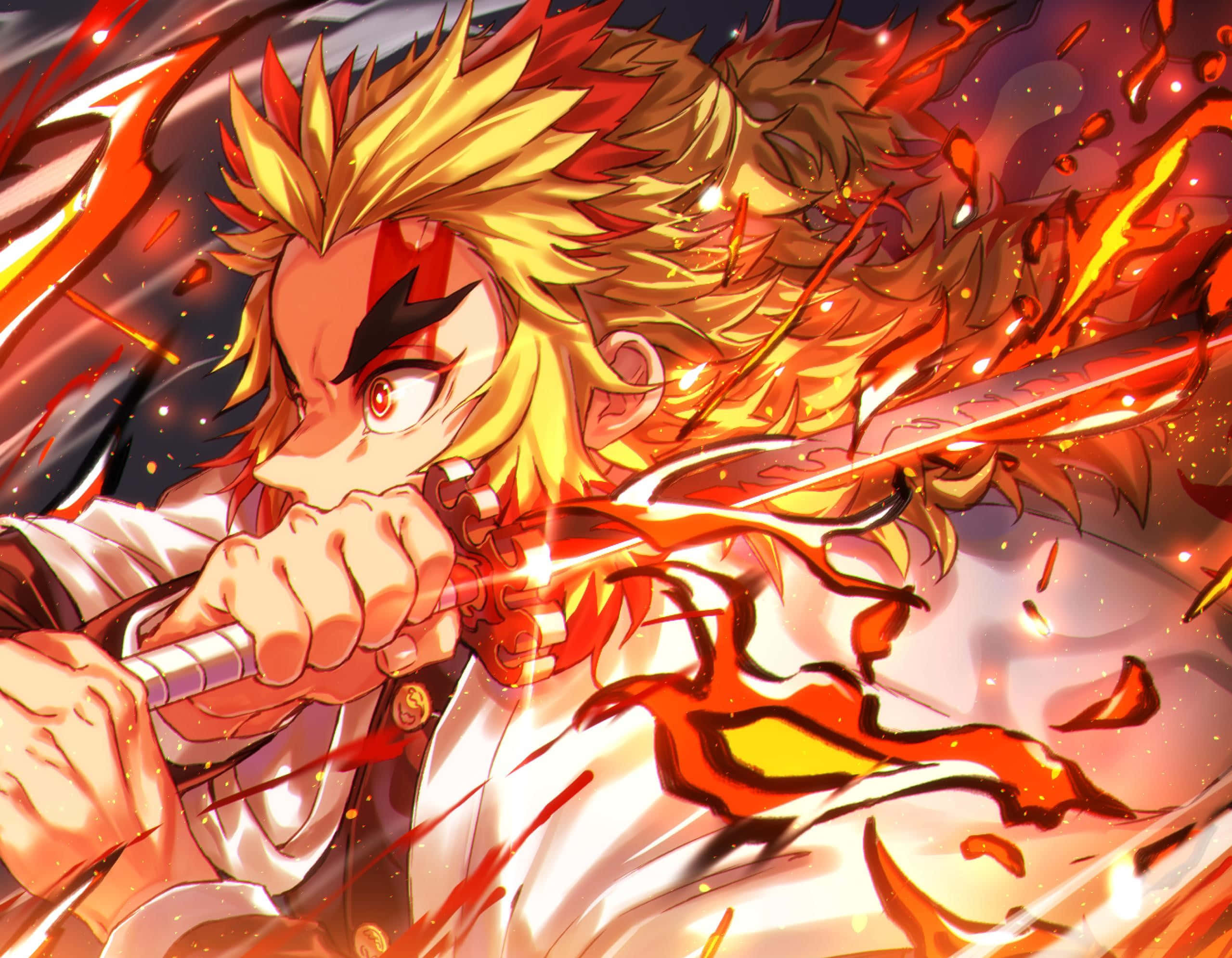 Rengoku Sword 桌布 壁紙 — 一位火紅頭髮的動漫戰士在爆炸性的橙色火焰和火花中，以動態戰鬥姿勢握著一把發光的劍。