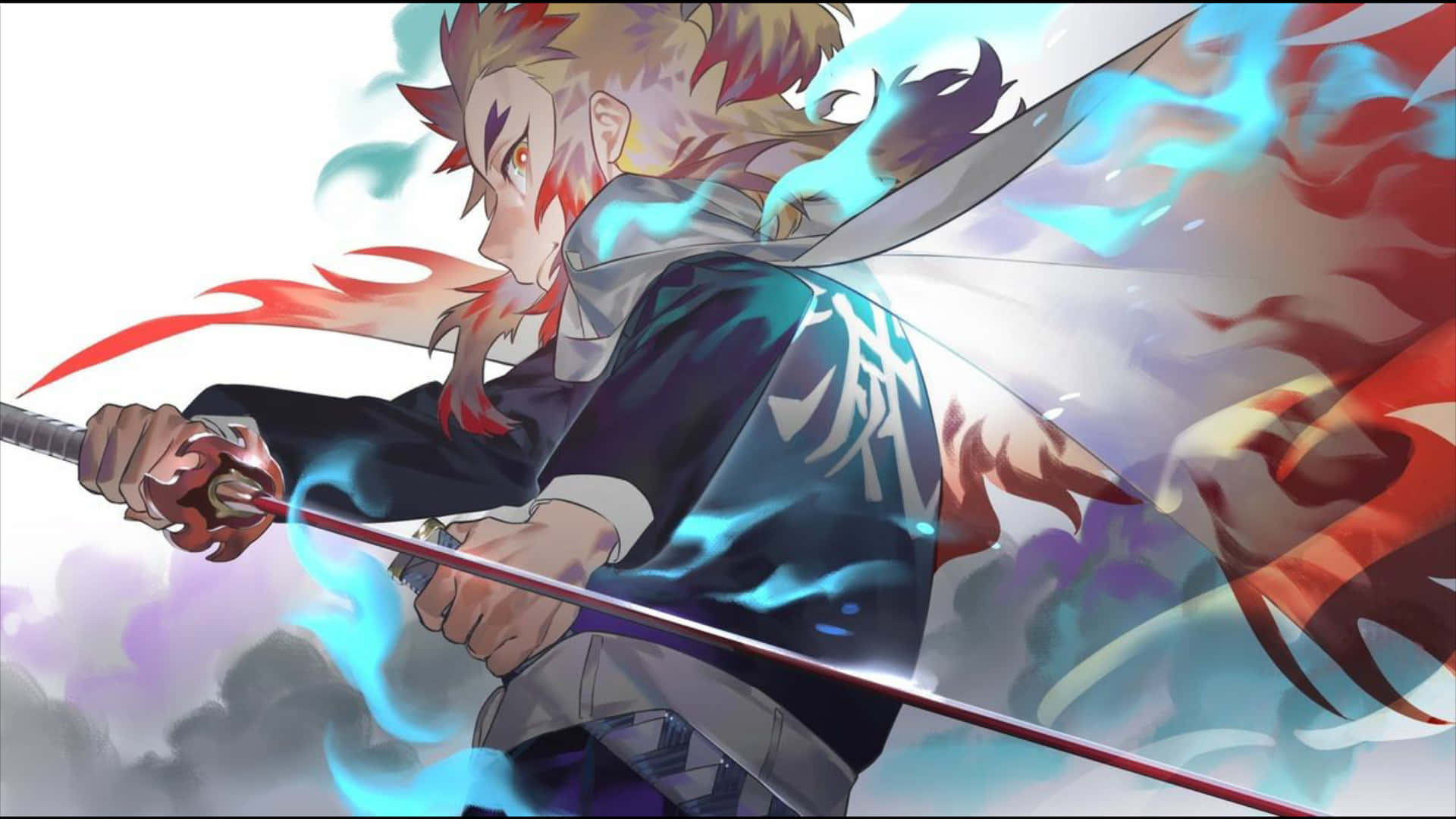 Rengoku Sword 桌布 壁紙 — 一位火紅頭髮的動漫戰士在雲層背景下，於旋轉的紅色和藍色能量中揮舞著發光的劍。