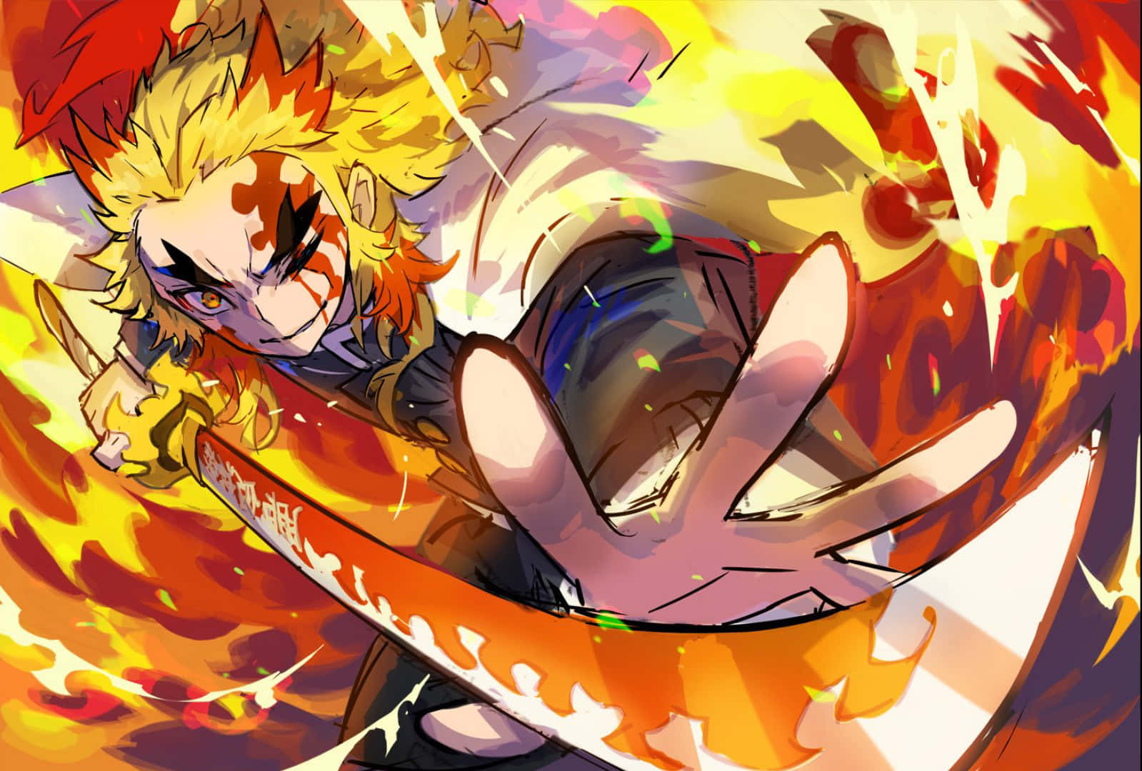 Rengoku Sword 桌布 壁紙 — 一位火紅頭髮的動漫戰士揮舞著火焰劍向前斬擊，周圍環繞著爆炸性的橙色和黃色能量。