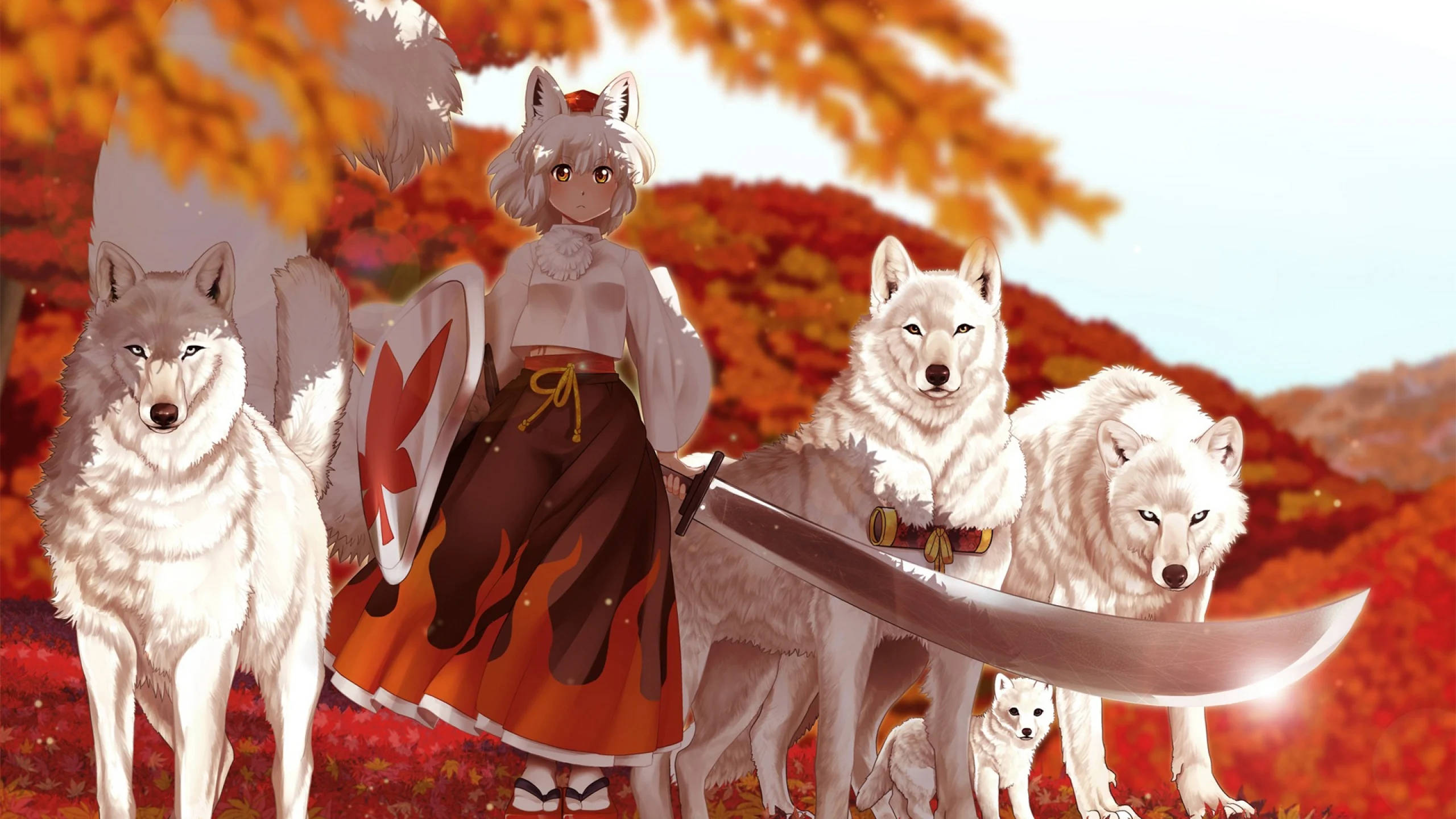狼少女 桌布 壁紙 — 一位狐耳少女在秋葉中與狼群站在一起，在明亮的天空下握著一把彎曲的刀刃。
