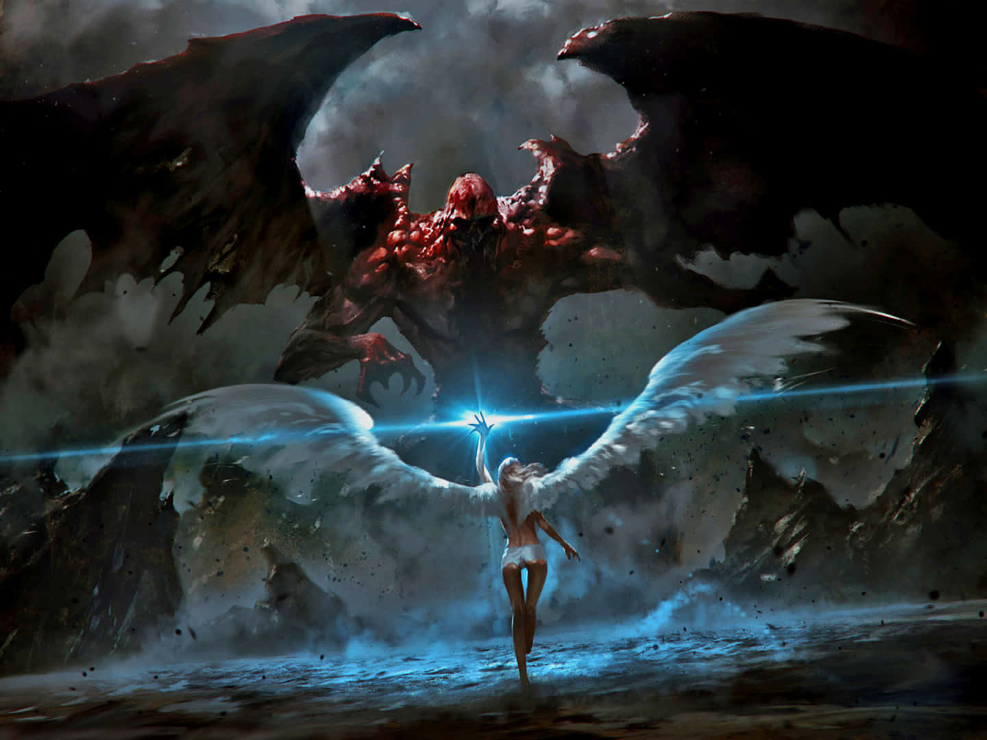 Demon Fighting 桌布 壁紙 — 一位發光的天使，擁有白色翅膀，在暴風雨戰場上對抗一隻擁有黑色翅膀的巨大紅色惡魔生物。
