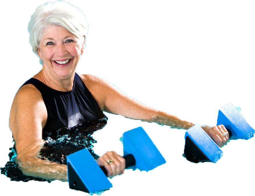 aerobics 桌布 壁紙 — 一位白髮的快樂老年女士在明亮的藍綠色泳池中使用藍色水啞鈴微笑。