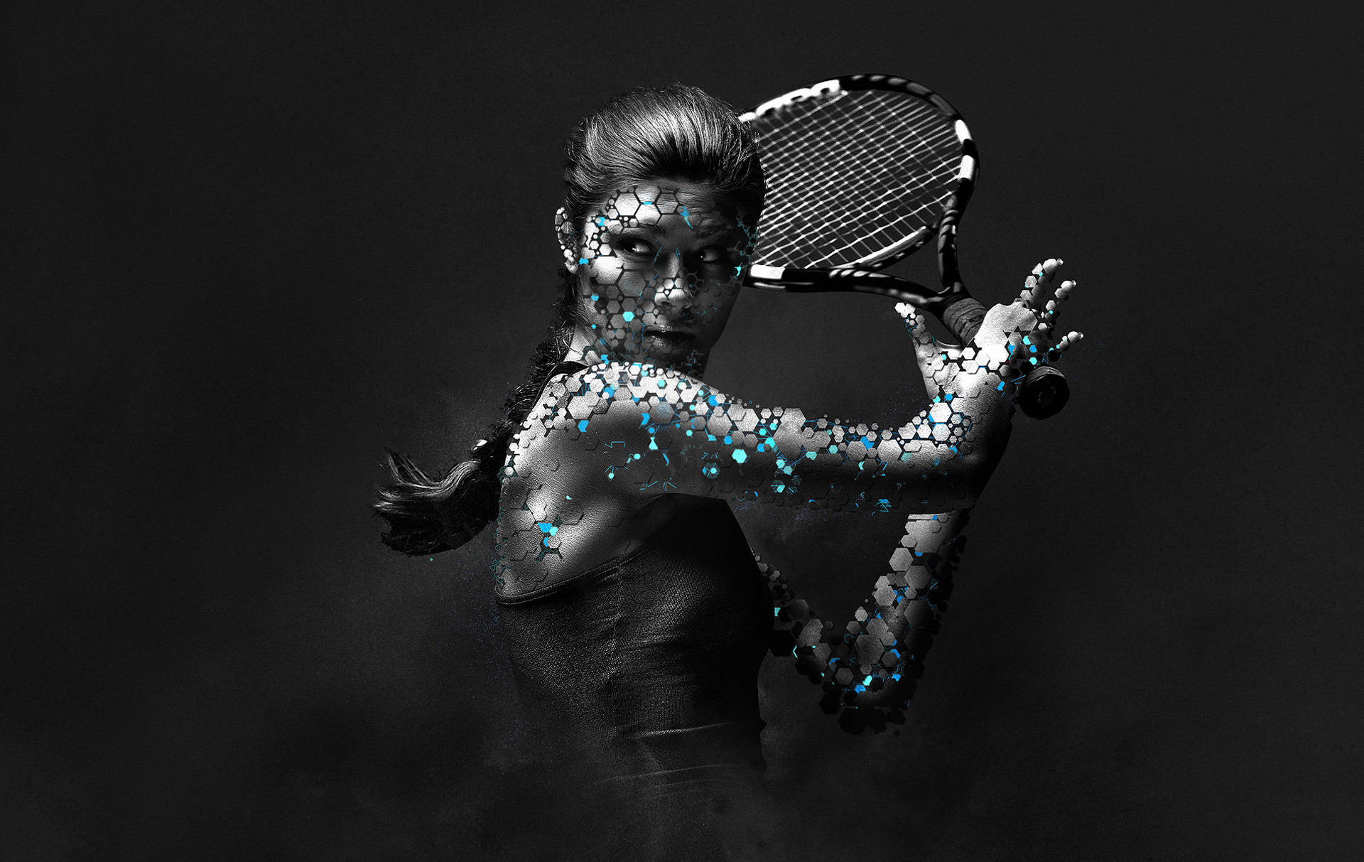 Tennis 桌布 壁紙 — 一位皮膚上有發光藍色分子圖案的網球運動員，在黑暗煙霧背景中手持球拍。