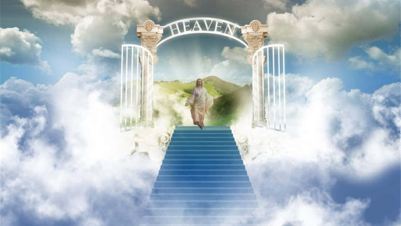 天堂 桌布 壁紙 — 一位神聖人物沿著藍色樓梯穿過雲霧彌漫的天堂，下方是明亮的天空，拱門上標有「HEAVEN」。