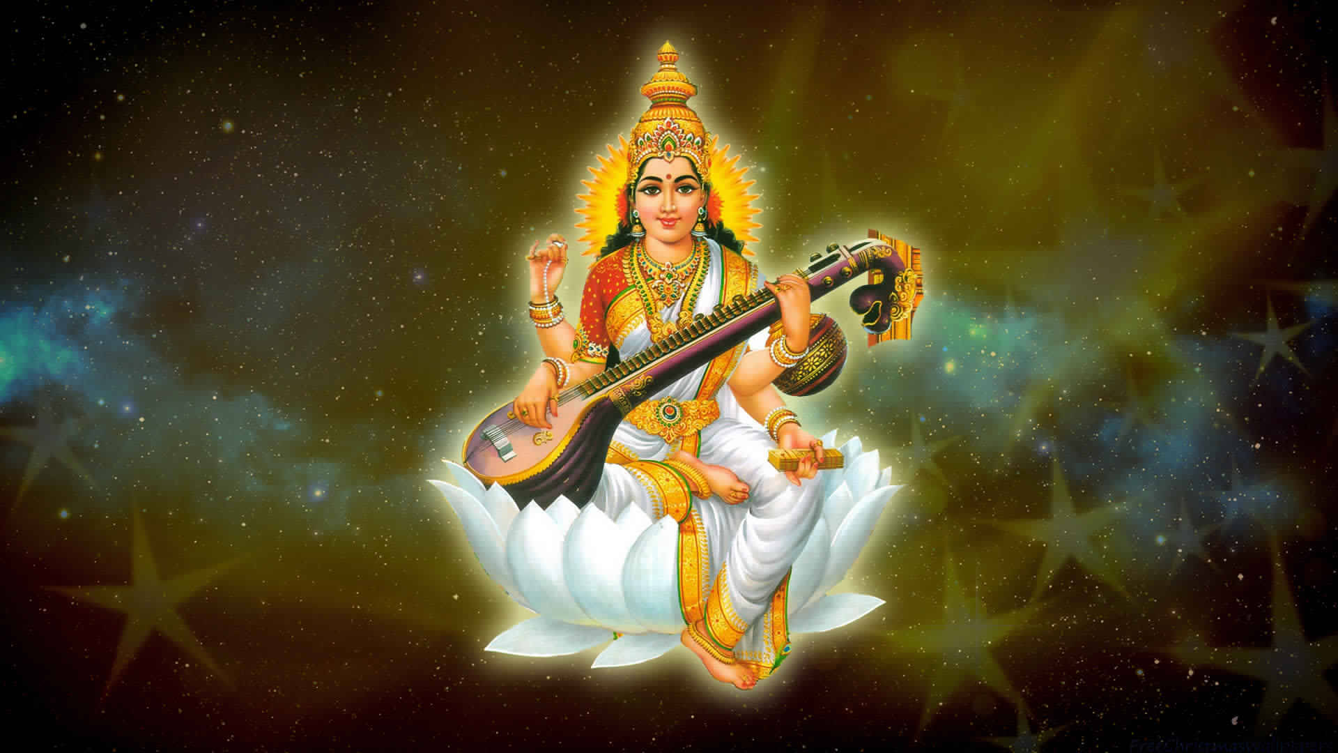 Saraswati Mata 桌布 壁紙 — 一位神聖的女神戴著金色皇冠和珠寶，優雅地坐在白色蓮花上，在星空宇宙背景下彈奏西塔琴。