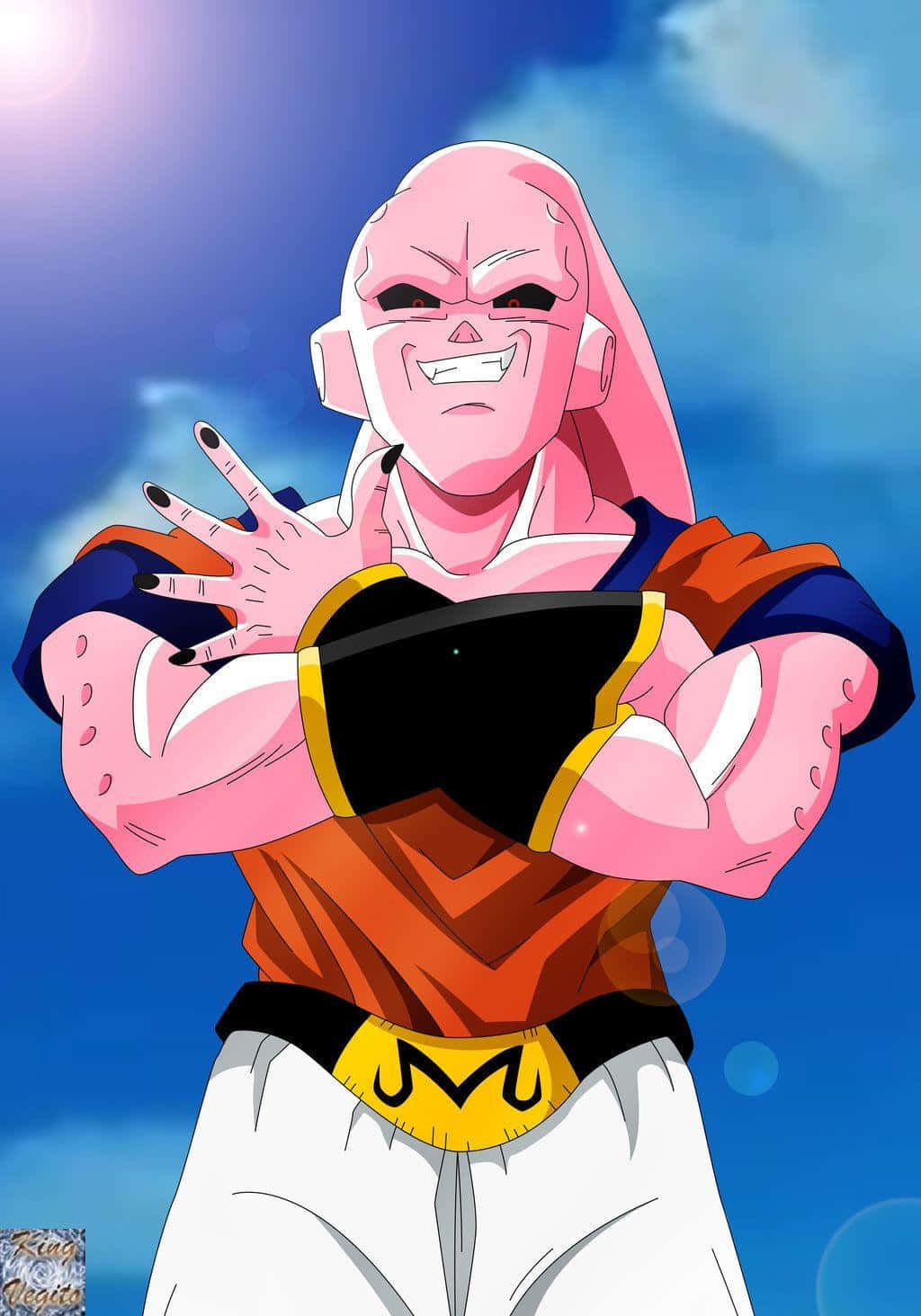 Buu 桌布 壁紙 — 一位粉紅色皮膚的動漫戰士穿著橙色和白色的道服，在明亮的藍天和太陽耀斑中露出威脅性的微笑。