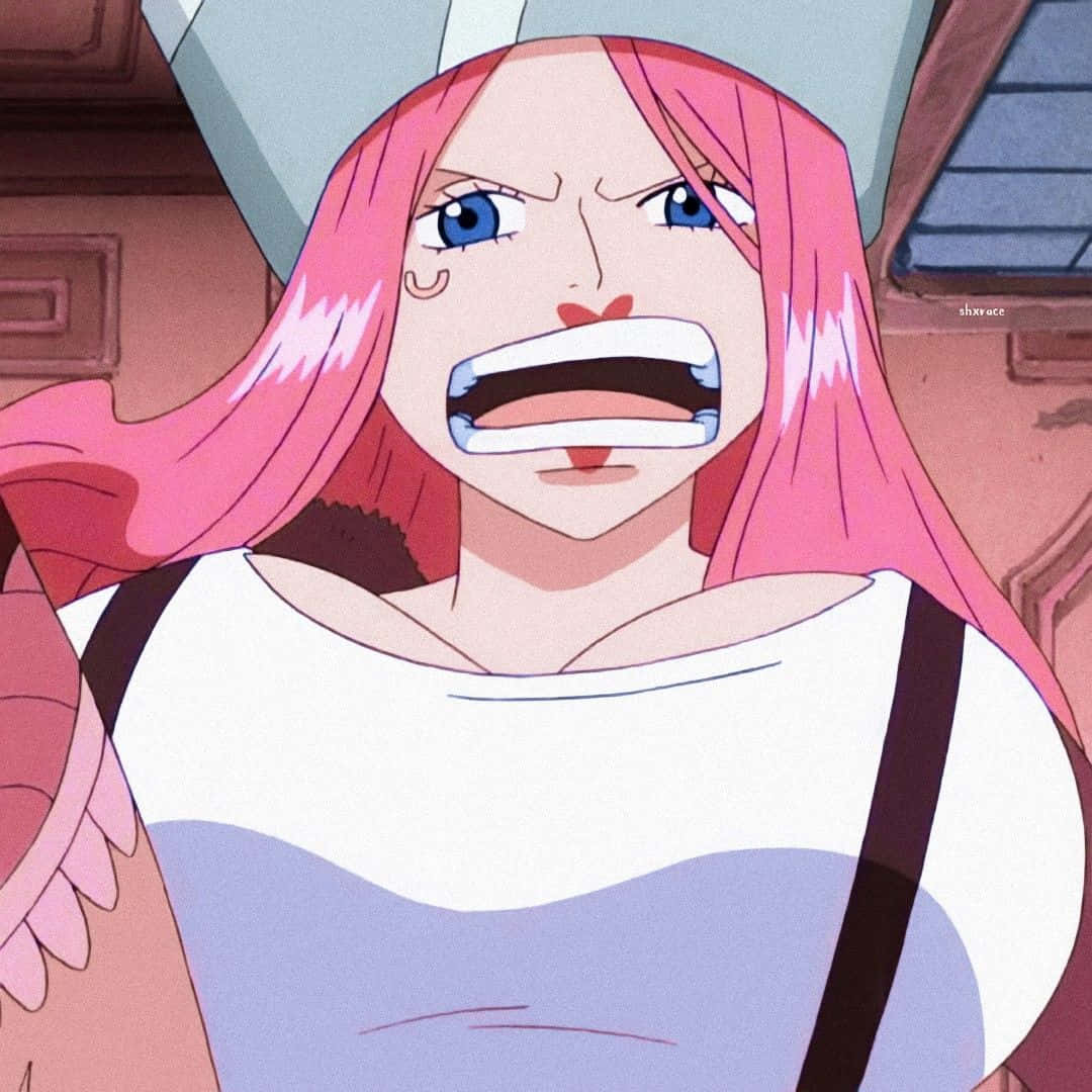 Jewelry Bonney 桌布 壁紙 — 一位粉紅色頭髮、藍色眼睛的動漫女孩在特寫鏡頭中激烈尖叫。