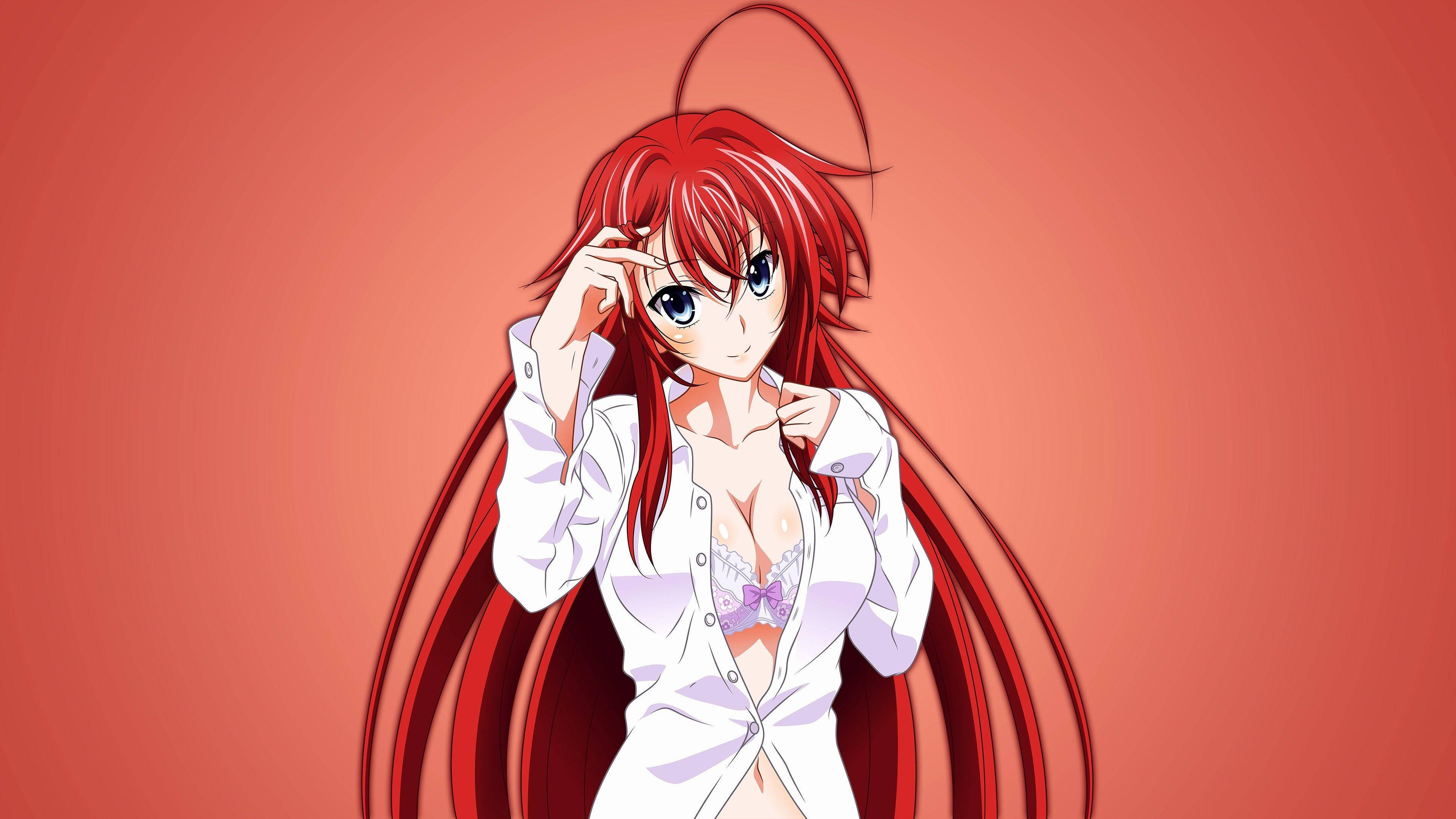 Dxd 桌布 壁紙 — 一位紅髮動漫女孩穿著白色襯衫，在純紅色背景前自信地擺姿勢。