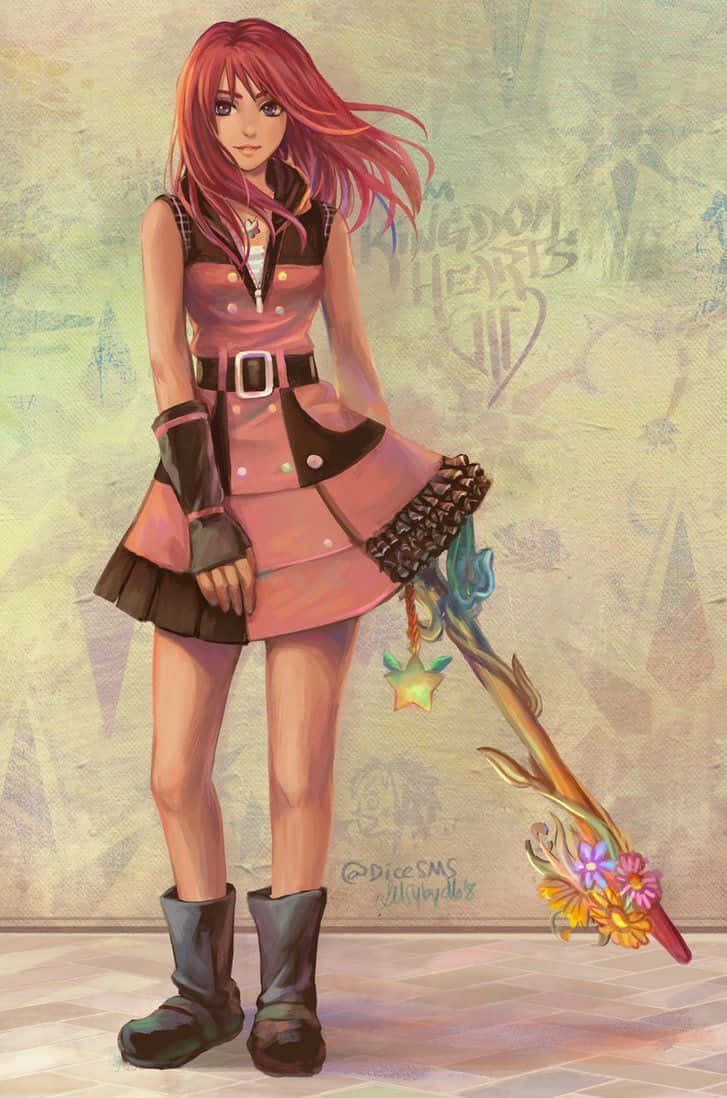 Kingdom Hearts Kairi 桌布 壁紙 — 一位紅髮動漫女孩穿著粉紅和黑色服裝，站在有紋理的牆前，手持花卉鑰刃，牆上有『王國之心』塗鴉。