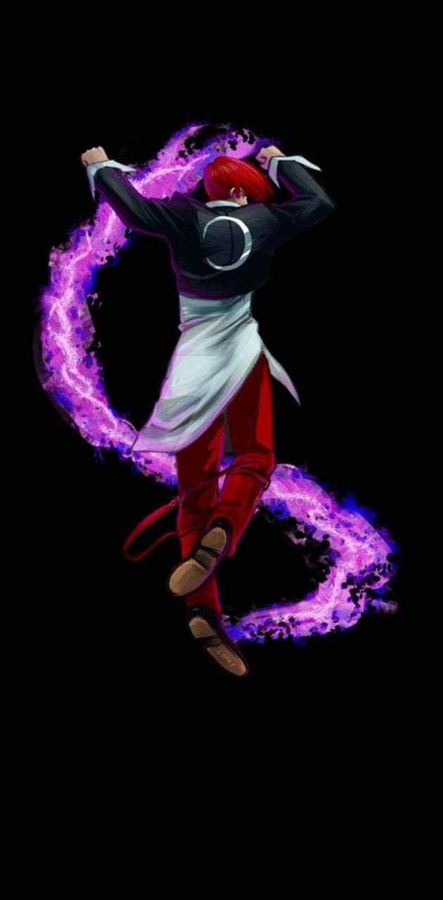 Mobile Legends 動態圖 桌布 壁紙 — 一位紅髮動漫戰士身穿黑白服裝，在黑色背景前以動態姿勢引導發光的紫色能量。