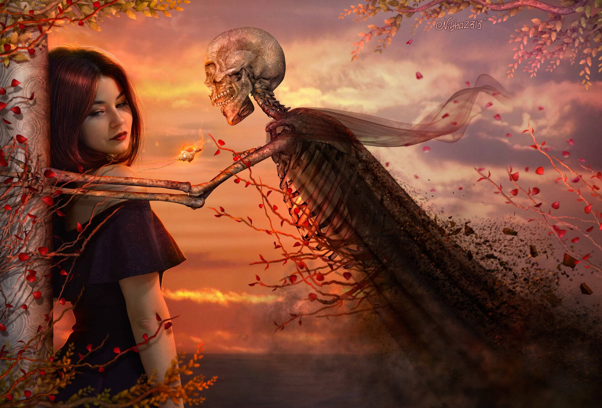 愛心 桌布 壁紙 — 一位紅髮女子站在一個手持蠟燭的骷髏旁邊，背景是火紅的夕陽天空，周圍環繞著秋日的樹枝。