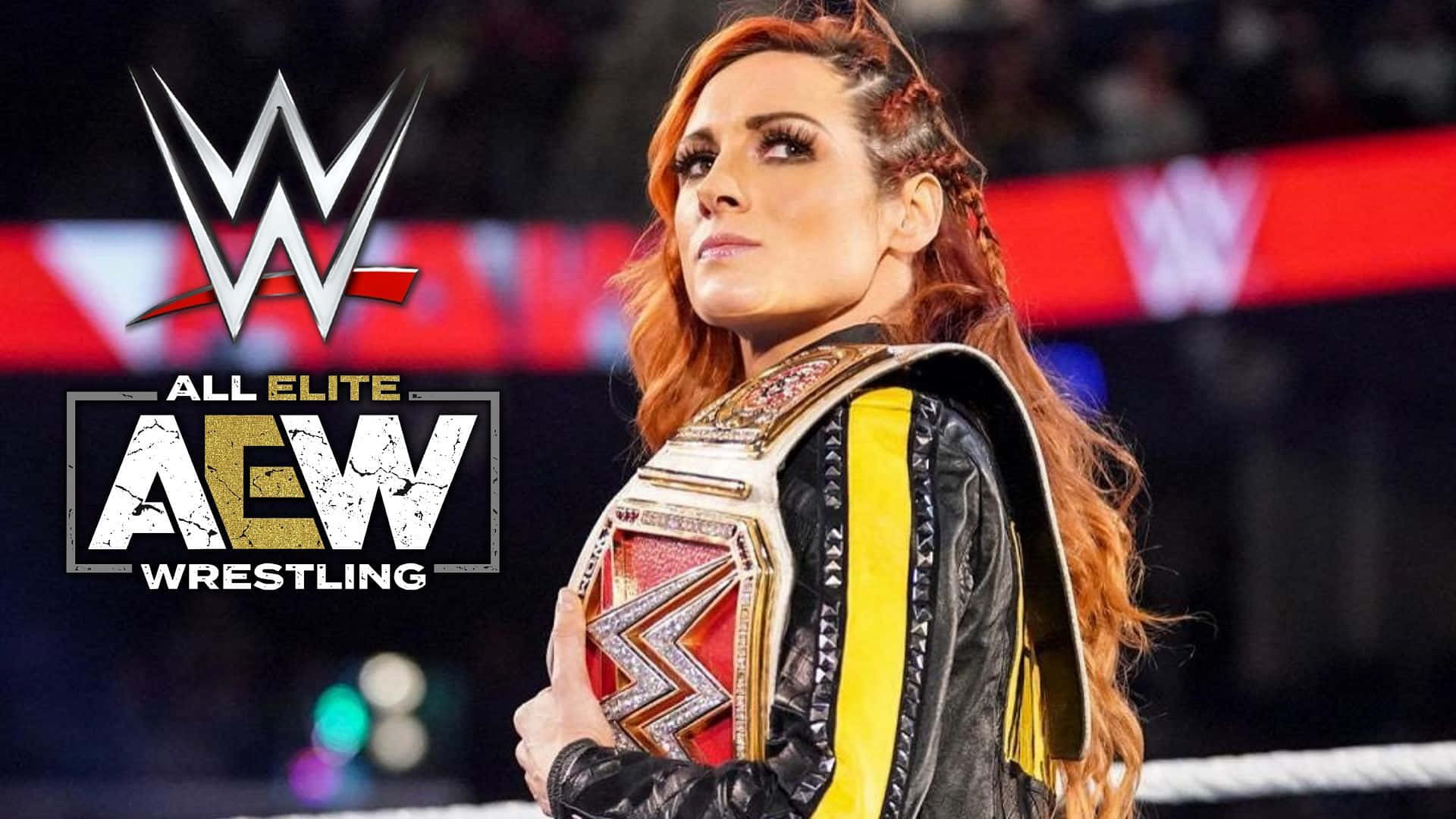 Wrestling 桌布 壁紙 — 一位紅髮女摔角手在明亮的場館燈光下，於摔角擂台上高舉冠軍腰帶。