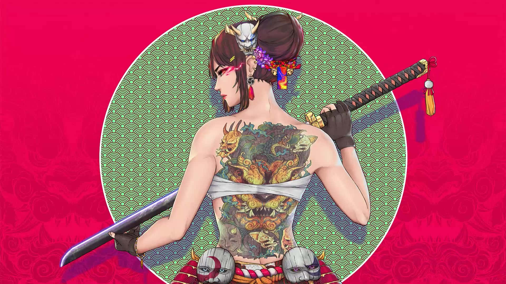 武士動畫 桌布 壁紙 — 一位紋身動漫女戰士手持武士刀，側面站立在帶有華麗綠色圓形圖案的鮮紅色背景前。
