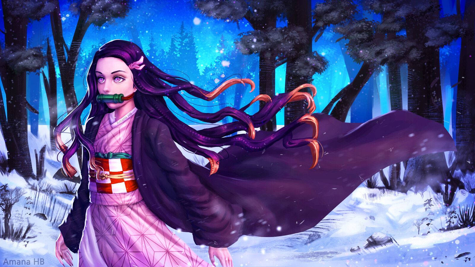 禰豆子 桌布 壁紙 — 一位紫髮動漫少女穿著粉紅色和服，站在雪森林中，藍色暮色天空下雪花飄落。