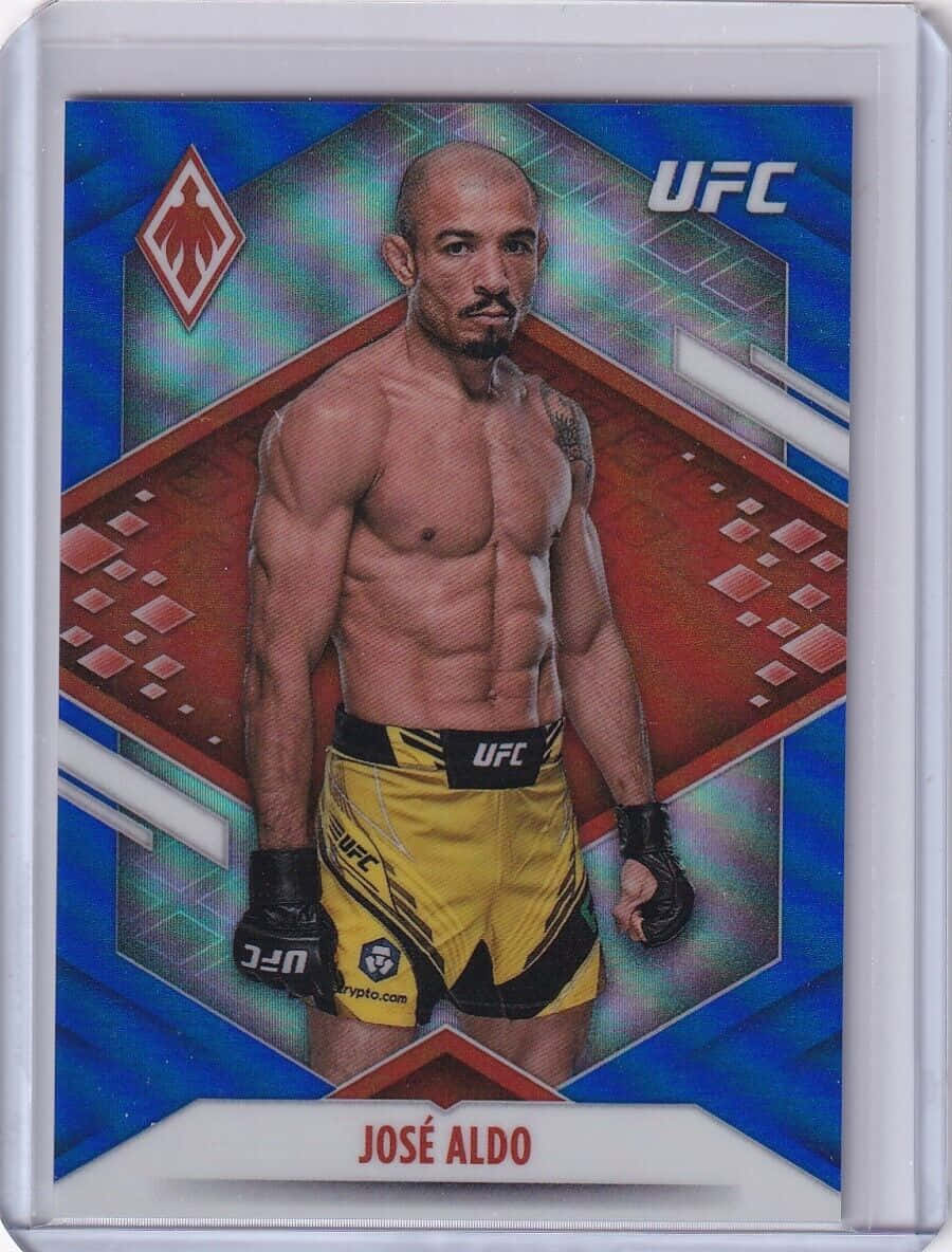UFC 桌布 壁紙 — 一位肌肉發達的UFC拳手穿著黃色短褲，自信地站在充滿活力的藍色和紅色幾何背景前。
