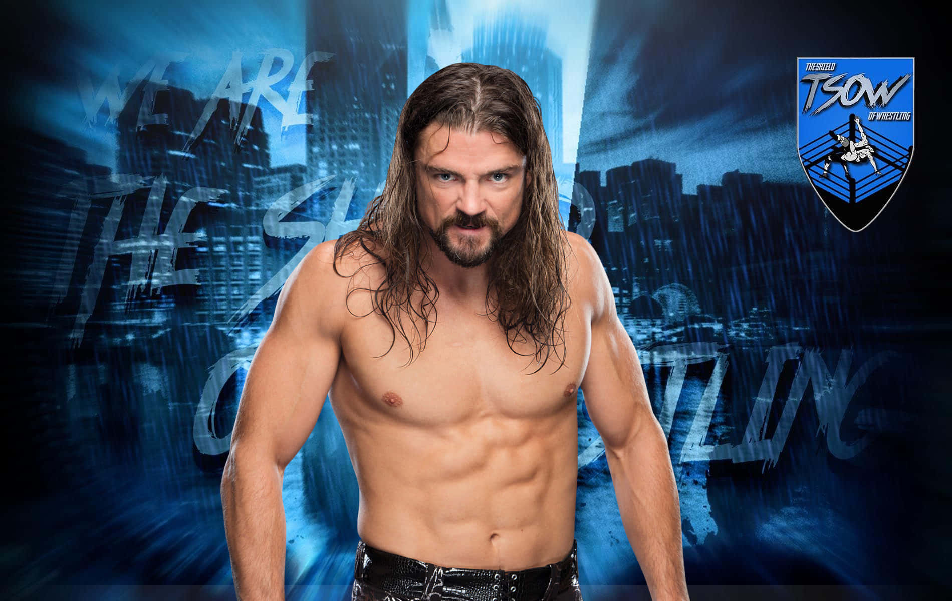 WWE 桌布 壁紙 — 一位肌肉發達的長髮摔角手自信地站在藍色霓虹燈城市景觀背景前，背景有發光文字。