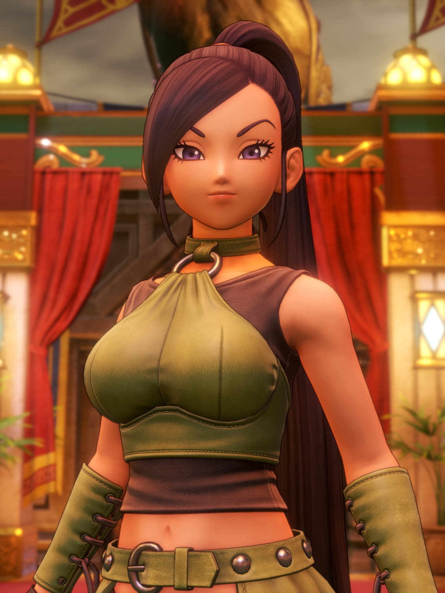 dragon quest 桌布 壁紙 — 一位自信的動漫風格女戰士身穿橄欖綠鎧甲，站在裝飾華麗的宮殿內部。