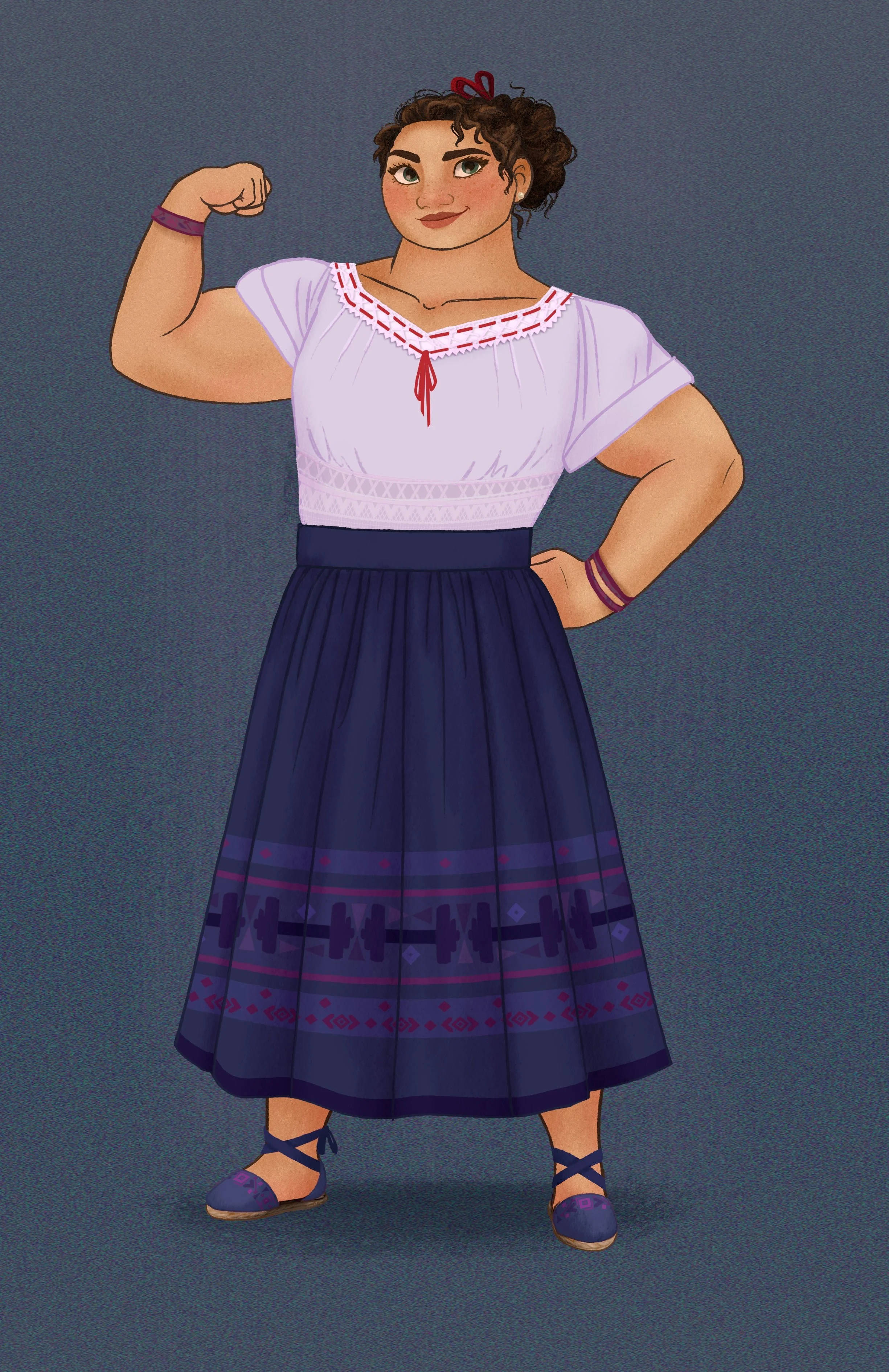 Luisa 桌布 壁紙 — 一位自信的插畫女性穿著傳統服飾，在柔和的藍色背景上彎曲她的二頭肌。