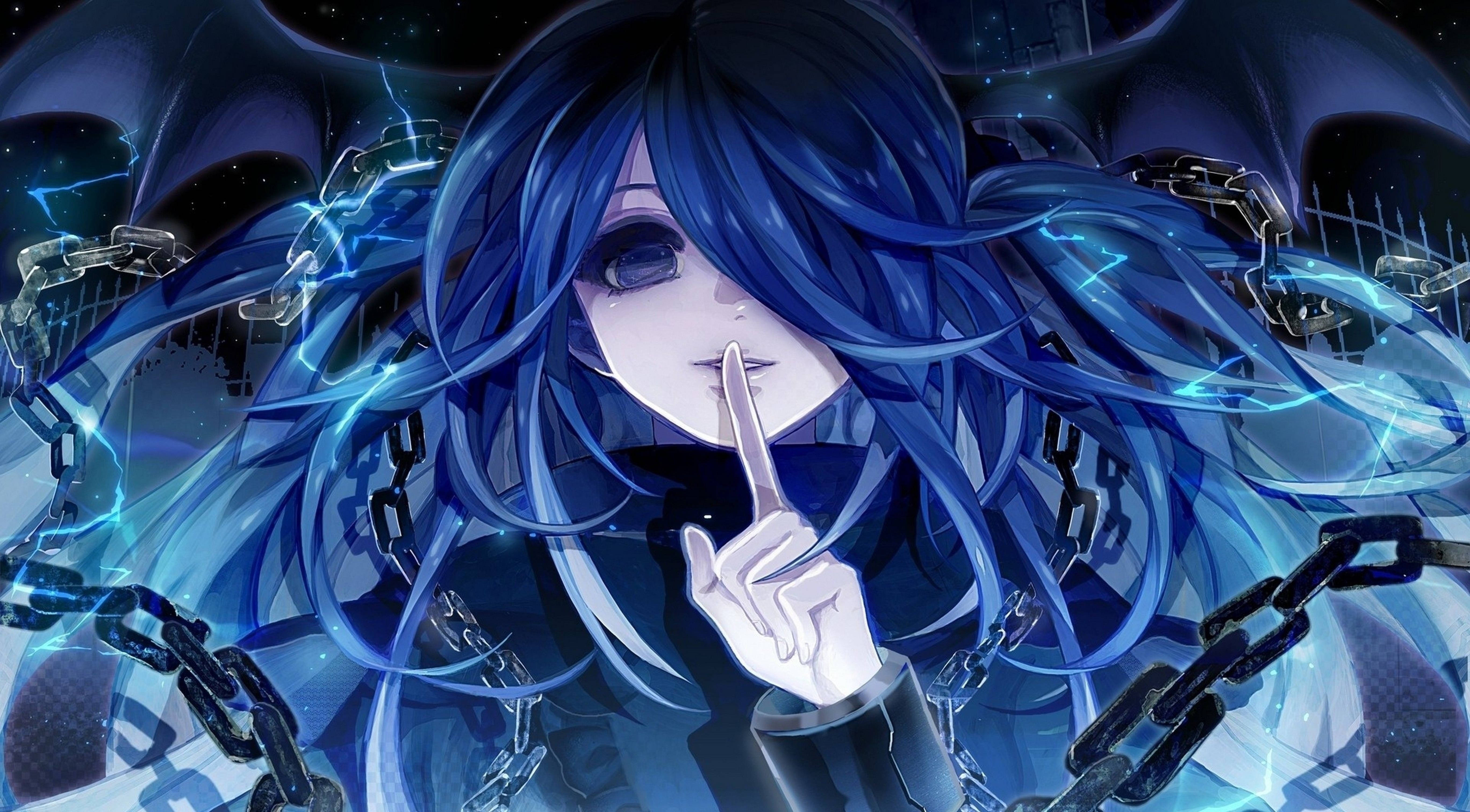Cool Anime Girl 桌布 壁紙 — 一位藍髮動漫女孩，身上纏繞著發光的鎖鏈，在黑暗的宇宙背景下將手指放在唇邊做出安靜的手勢。