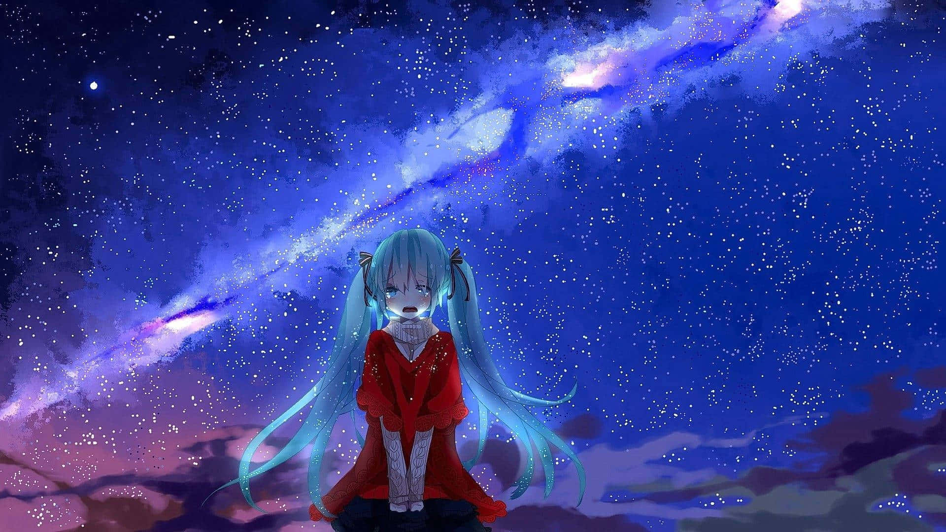 初音未來 桌布 壁紙 — 一位藍髮動漫女孩穿著紅色外套，坐在充滿活力、繁星點點的銀河天空下，周圍有旋轉的宇宙雲。