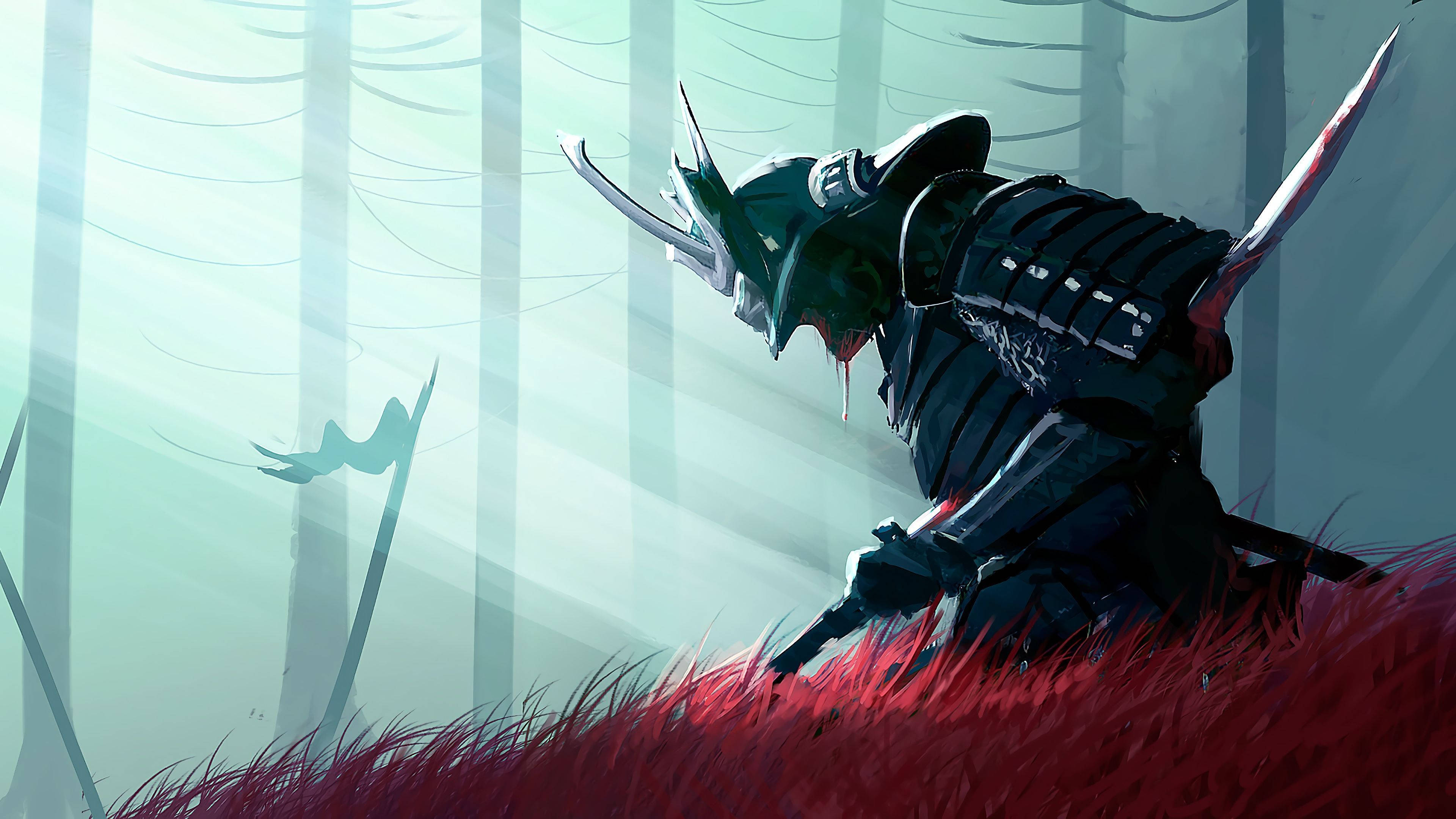 Anime Samurai 桌布 壁紙 — 一位血跡斑斑的武士跪在充滿活力的紅草中，身處迷霧森林樹木之下，光線穿透而過。