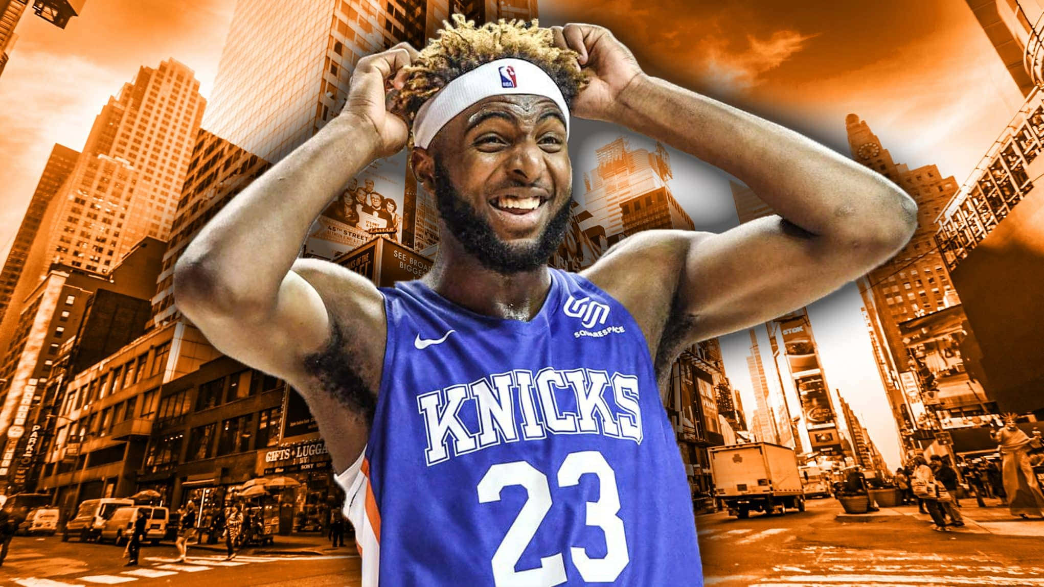 NBA 桌布 壁紙 — 一位身穿Knicks球衣的快樂籃球運動員，在充滿活力的橙色城市背景下笑著整理頭髮。