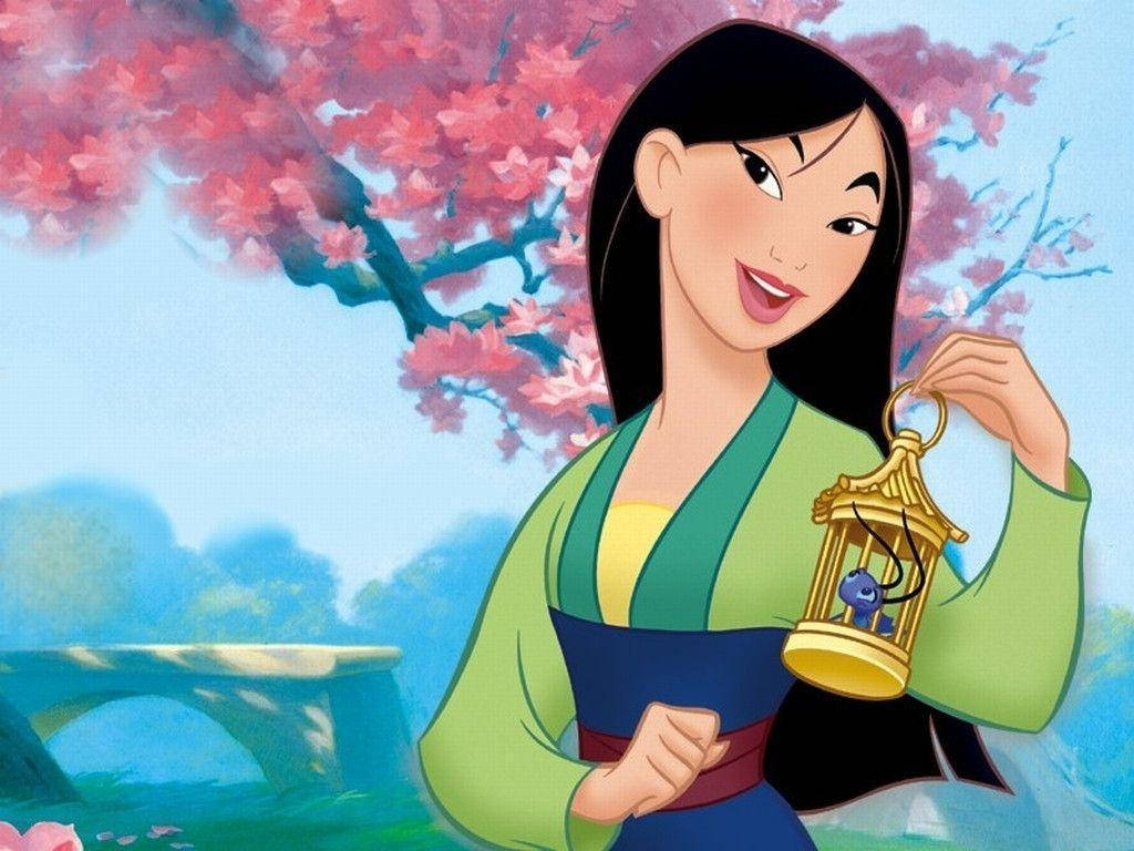 Princess 桌布 壁紙 — 一位身穿傳統長袍、開心的動畫公主，在盛開的粉紅櫻花下，手持一個金色燈籠，裡面有一隻藍色小生物。
