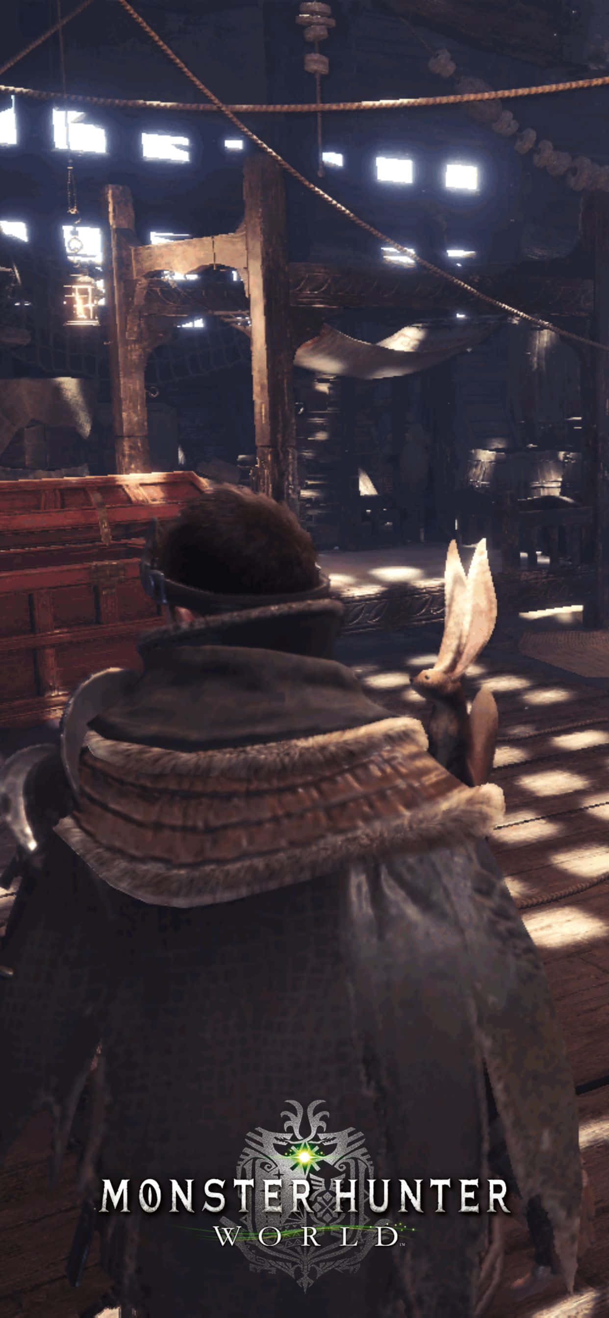 Monster Hunter 桌布 壁紙 — 一位身穿厚重毛皮盔甲的獵人站在質樸的木製大廳內，陽光從高窗灑落。