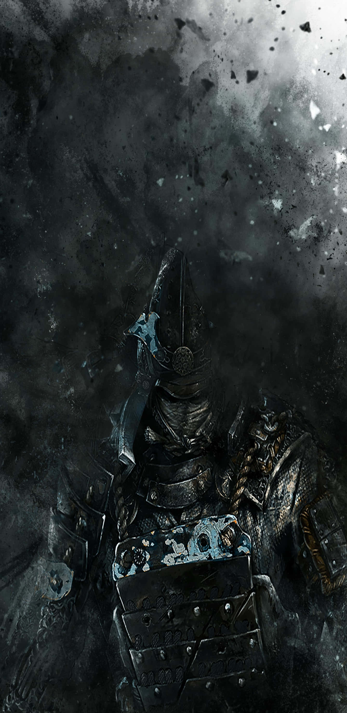 For Honor 桌布 壁紙 — 一位身穿暗色盔甲的武士戰士站在陰影煙霧中，其風化盔甲上帶有發光的藍色點綴。