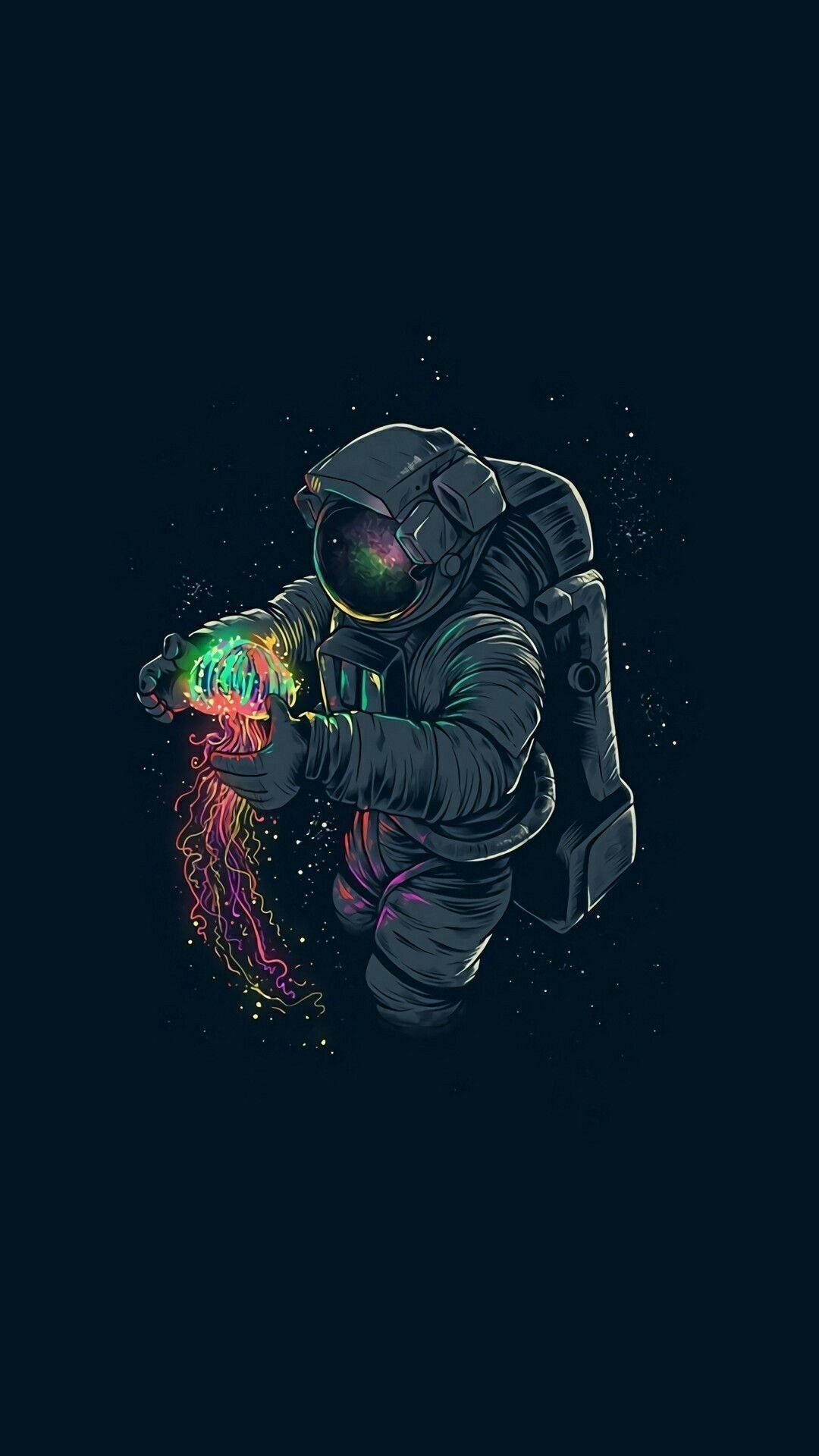 藝術 桌布 壁紙 — 一位身穿深色太空衣的太空人，在繁星點點的宇宙背景下，輕輕捧著一隻發光的霓虹水母。