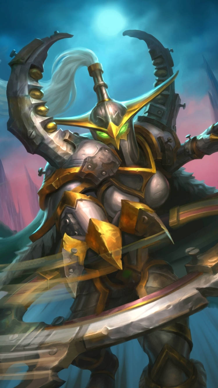 hearthstone phone 桌布 壁紙 — 一位身穿盔甲、高大威猛的戰士，擁有發光的綠色眼睛和金色裝飾，在暴風雨般的黃昏天空中揮舞著一把巨大的彎曲刀刃。