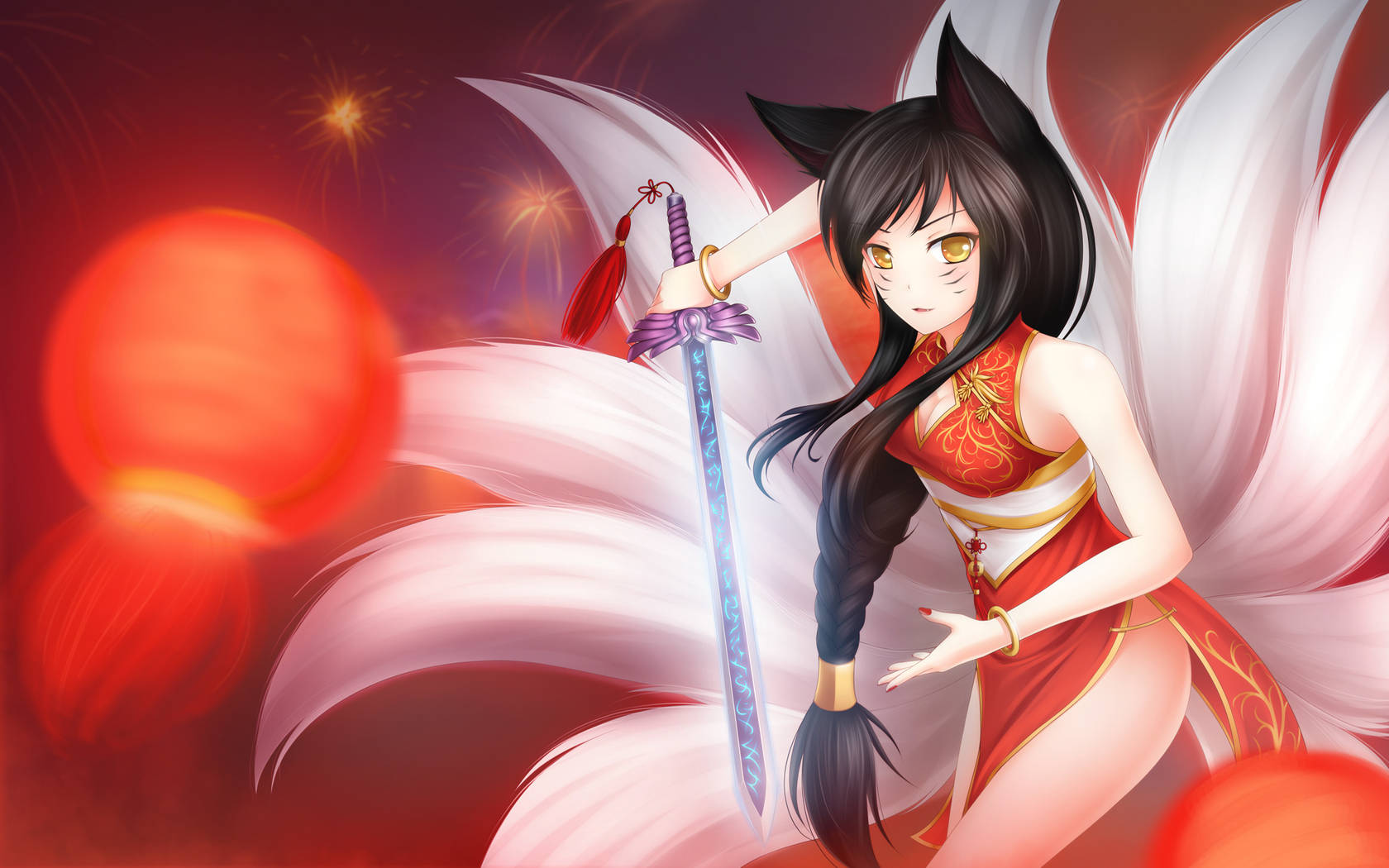 九尾狐 桌布 壁紙 — 一位身穿紅色傳統服飾的九尾狐少女，在掛有燈籠的火紅背景下揮舞著發光的劍。