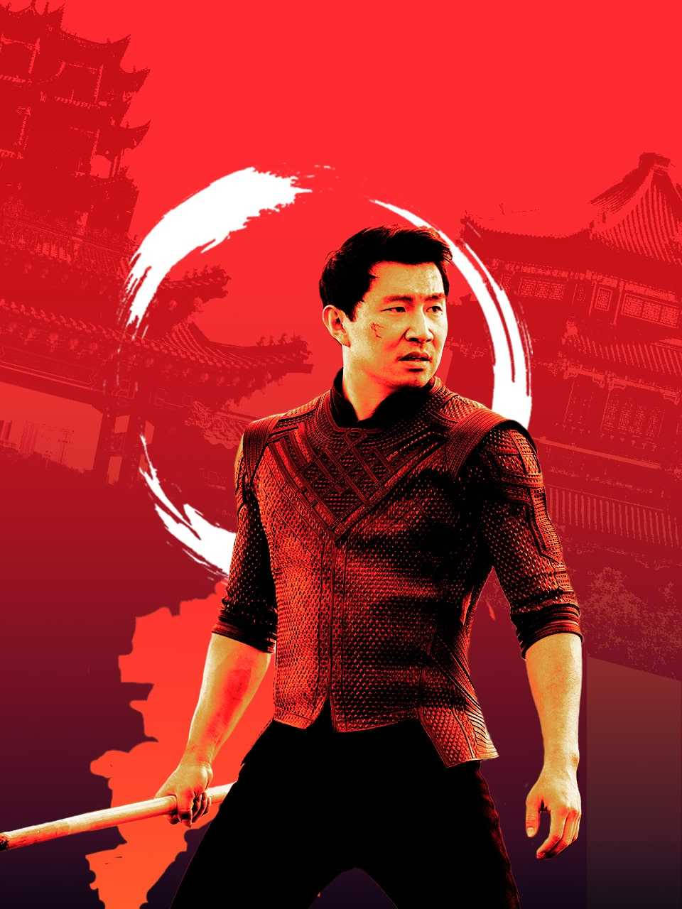 Shang 桌布 壁紙 — 一位身穿紅色盔甲的武術家手持長棍，在帶有傳統亞洲建築和白色圓形圖案的醒目紅色背景前準備就緒。