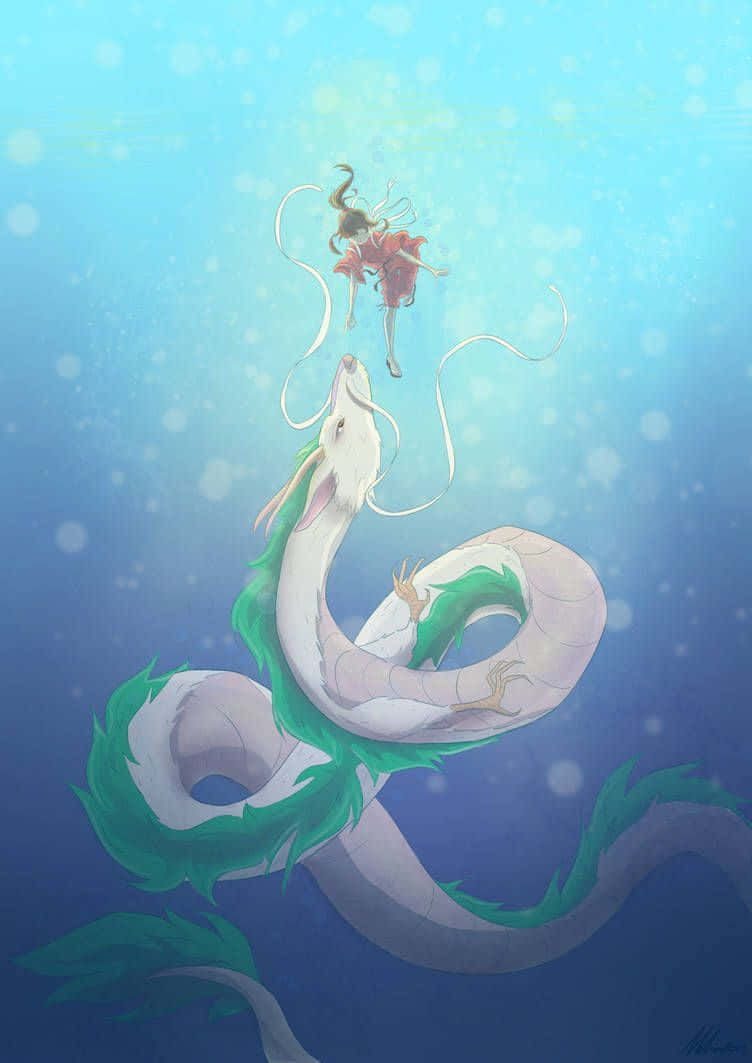Haku Spirited Away Phone 桌布 壁紙 — 一位身穿紅衣的優雅動漫女孩漂浮在一條帶有綠色鰭的白色盤龍之上，身處陽光普照的藍色水下場景。