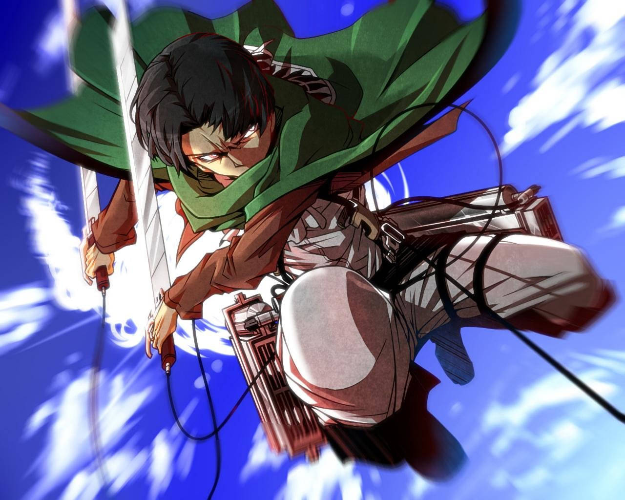 Levi 桌布 壁紙 — 一位身穿綠色斗篷和裝備的動漫戰士，在明亮的藍天中翱翔，揮舞著劍，神情專注。