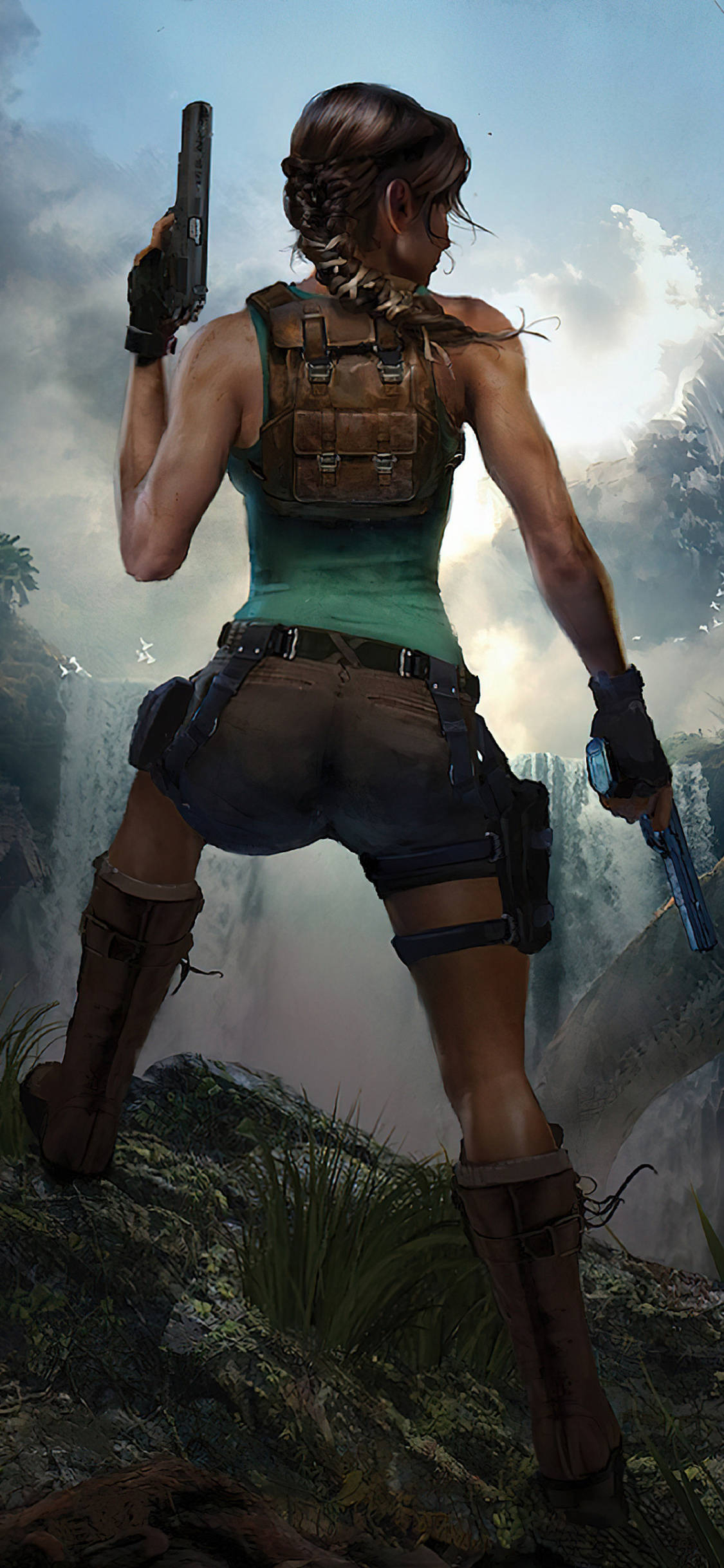 tomb raider iPhone 桌布 壁紙 — 一位身穿綠色背心和棕色裝備的女冒險家站在懸崖邊，手持兩把手槍，身後是霧氣繚繞的叢林瀑布。