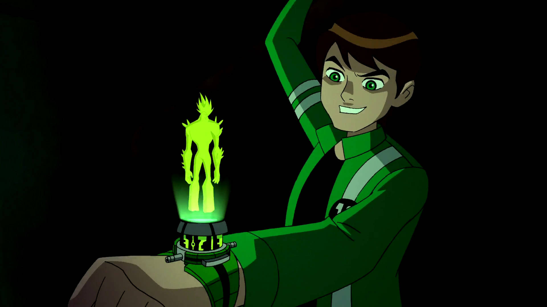 Ben 10 桌布 壁紙 — 一位身穿綠色衣服的年輕英雄在黑暗背景下啟動發光的外星變身裝置。