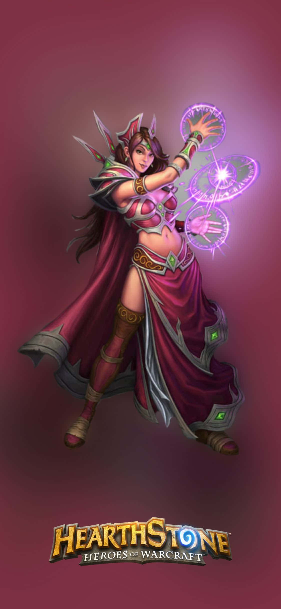hearthstone phone 桌布 壁紙 — 一位身穿華麗紫色盔甲的奇幻法師，在深洋紅色背景下引導發光的紫色魔法球。