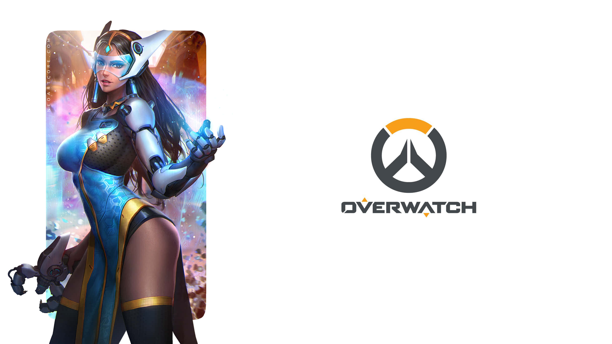 HD Overwatch 桌布 壁紙 — 一位身穿藍色和金色盔甲的未來女性英雄站在宇宙星雲背景前，旁邊是Overwatch標誌。