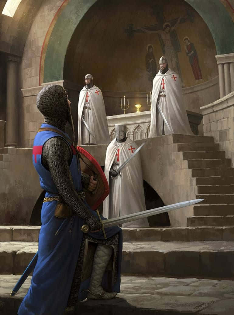 Crusader 桌布 壁紙 — 一位身穿藍色和鎖子甲的騎士，在一個裝飾著宗教壁畫的石砌小教堂內，跪在三位身穿白袍的聖殿騎士面前。