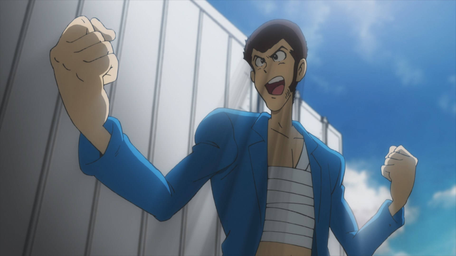 Lupin 桌布 壁紙 — 一位身穿藍色外套的堅定動畫偵探，在藍天白雲下揮拳出擊。
