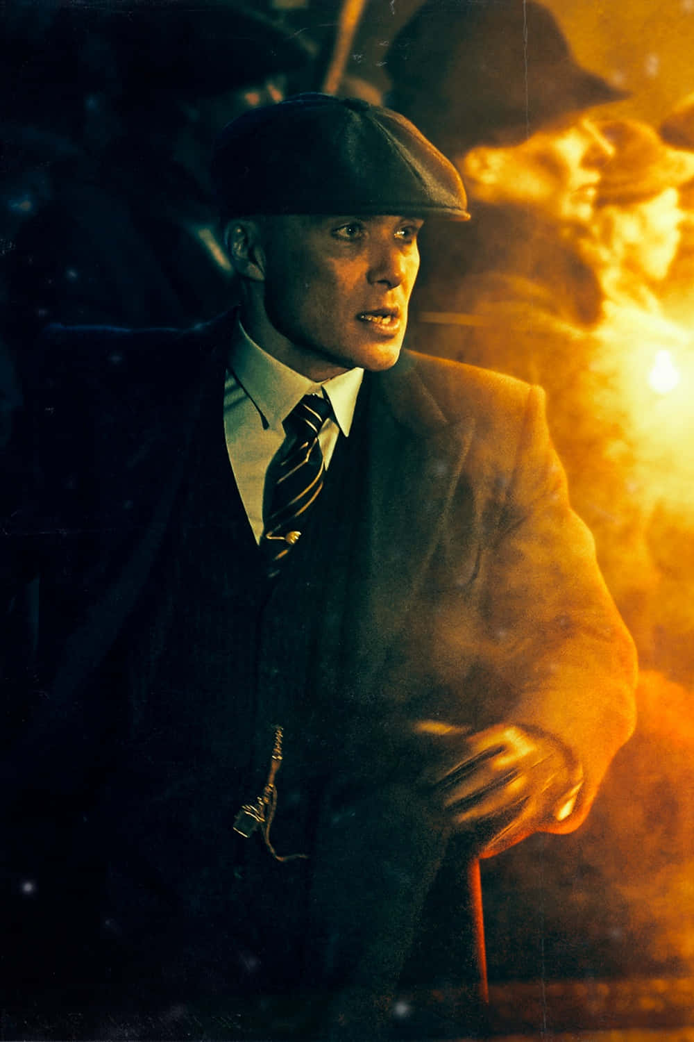 一位身穿西裝的男子 — Peaky Blinders 壁紙