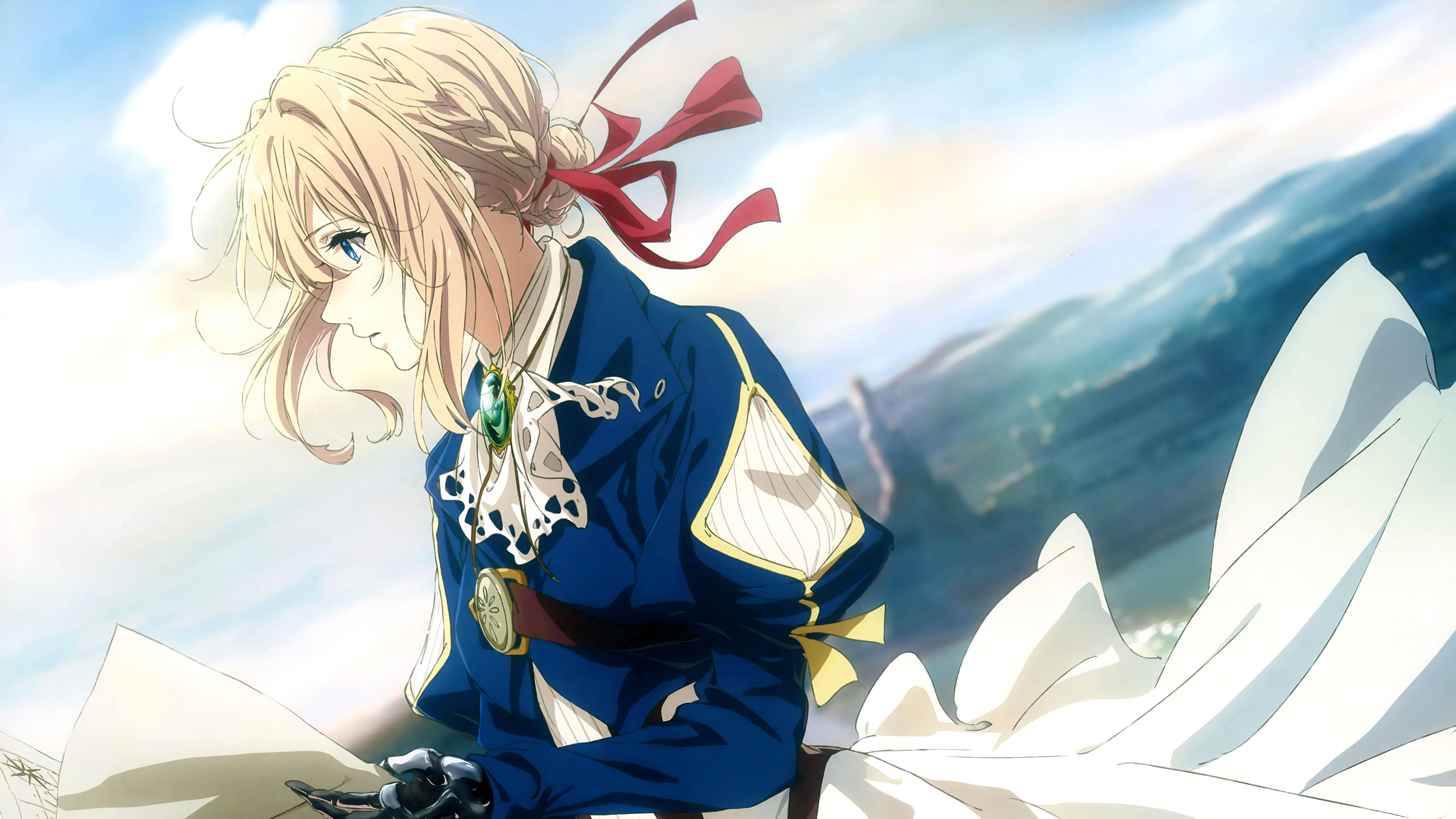 Top Anime 桌布 壁紙 — 一位金髮動漫女孩穿著藍色制服，繫著紅色蝴蝶結，在群山天空背景下俯視。