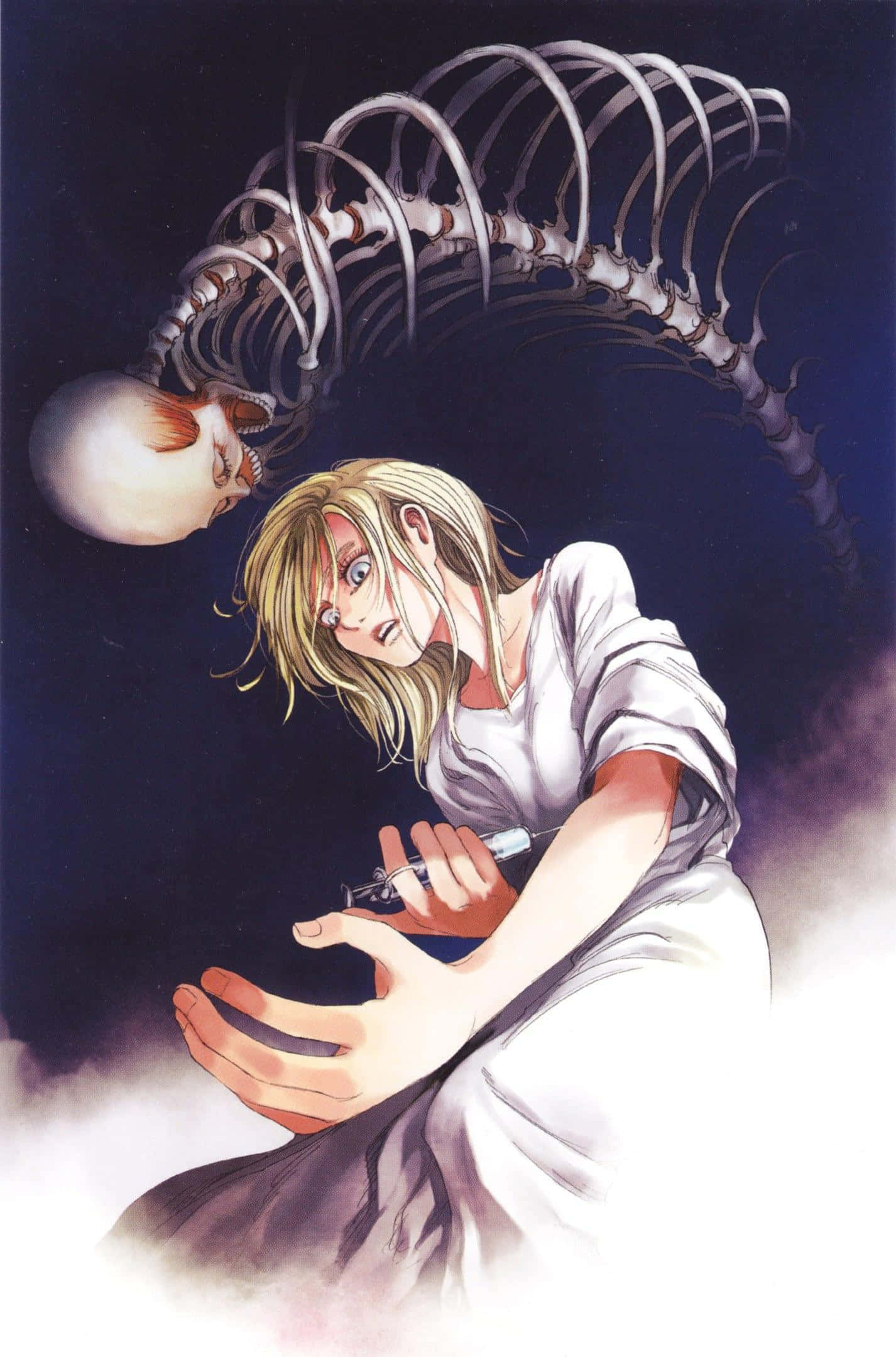 Historia Reiss 桌布 壁紙 — 一位金髮動漫女孩身穿白色衣服，手持注射器，一個骷髏般的泰坦頭顱在黑暗背景中聳立在她上方。