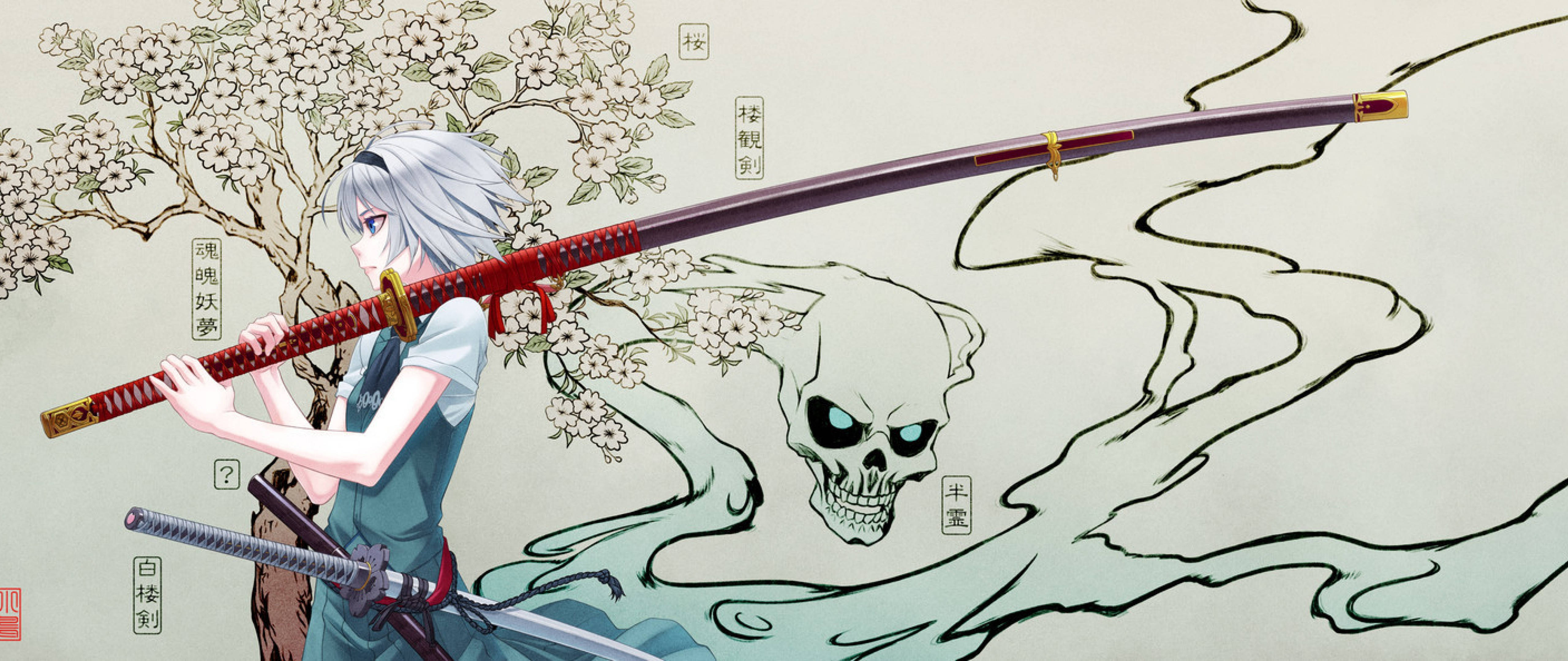 4K ultra widescreen 桌布 壁紙 — 一位銀髮動漫女孩手持武士刀，在盛開的櫻花下，一個幽靈般的骷髏從旋轉的迷霧中出現。