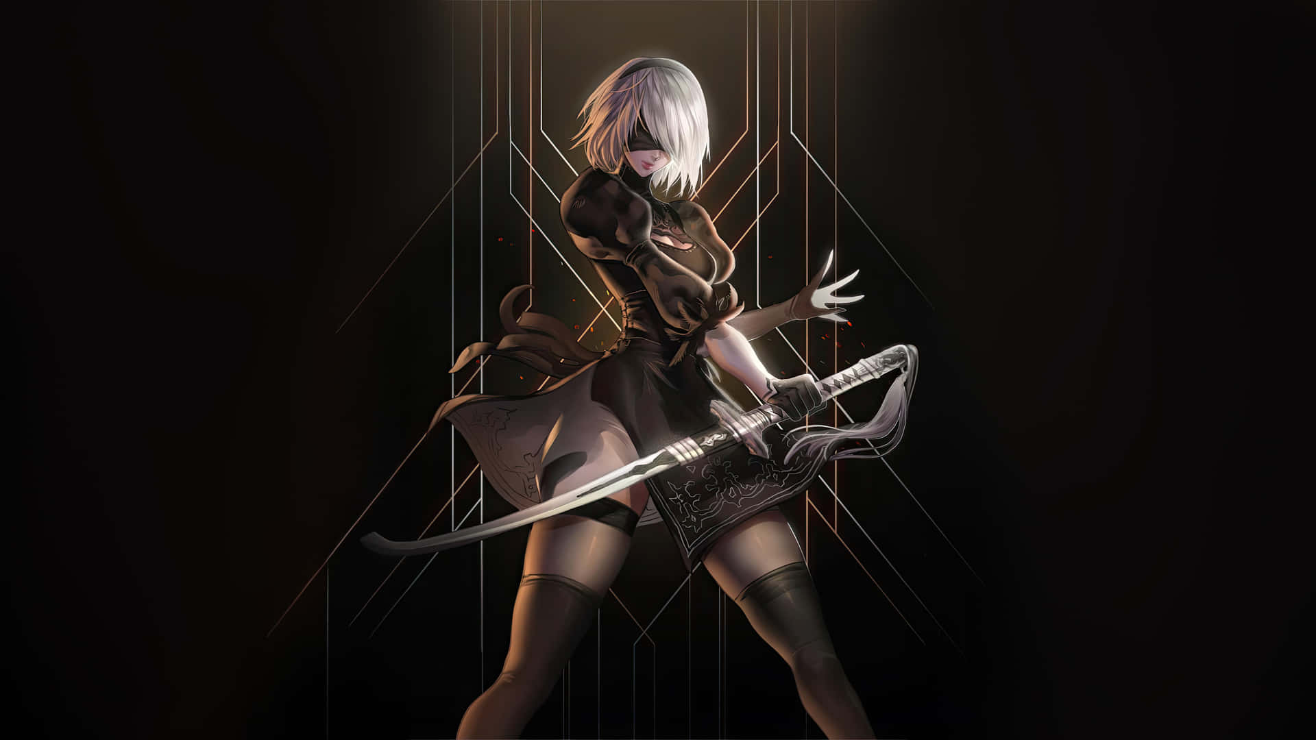 2B Nier Automata 壁紙 — 一位銀髮動漫戰士身穿暗色盔甲，在黑色背景上揮舞彎曲的劍，背景有發光的金色幾何線條。