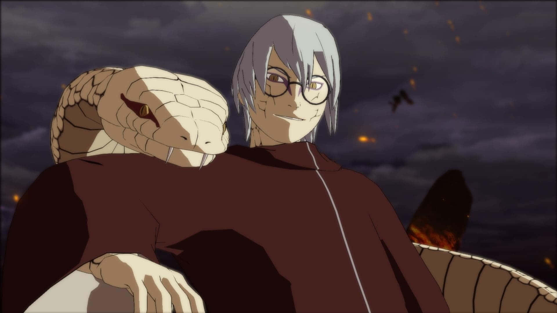 Kabuto Yakushi 桌布 壁紙 — 一位銀髮戴眼鏡的動漫角色微笑著，一條大蛇盤在他的肩膀上，背景是黑暗的暴風雨天空，閃爍著餘燼。